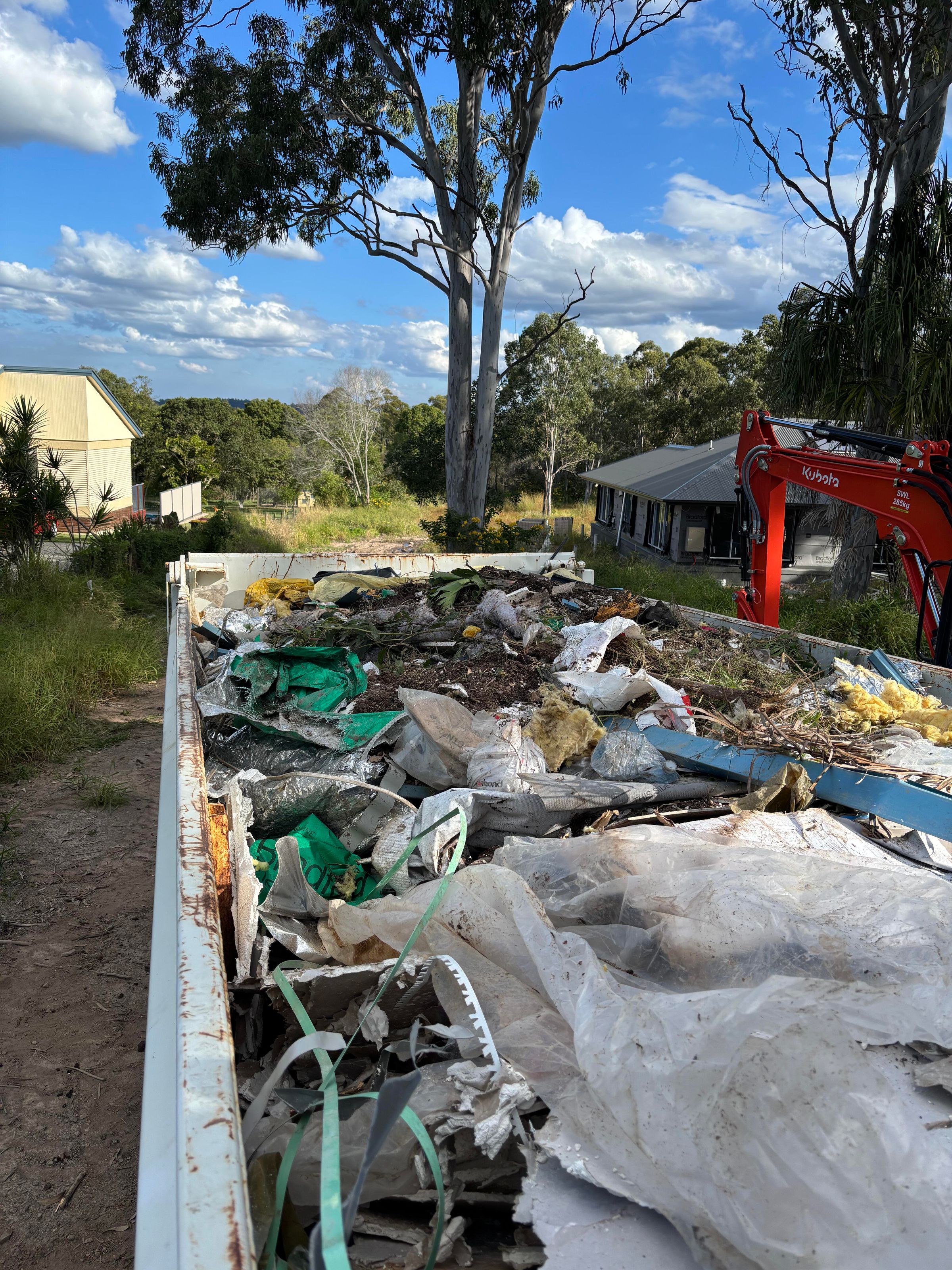 FRASER COAST SERVICES AND CONTRACTING's image