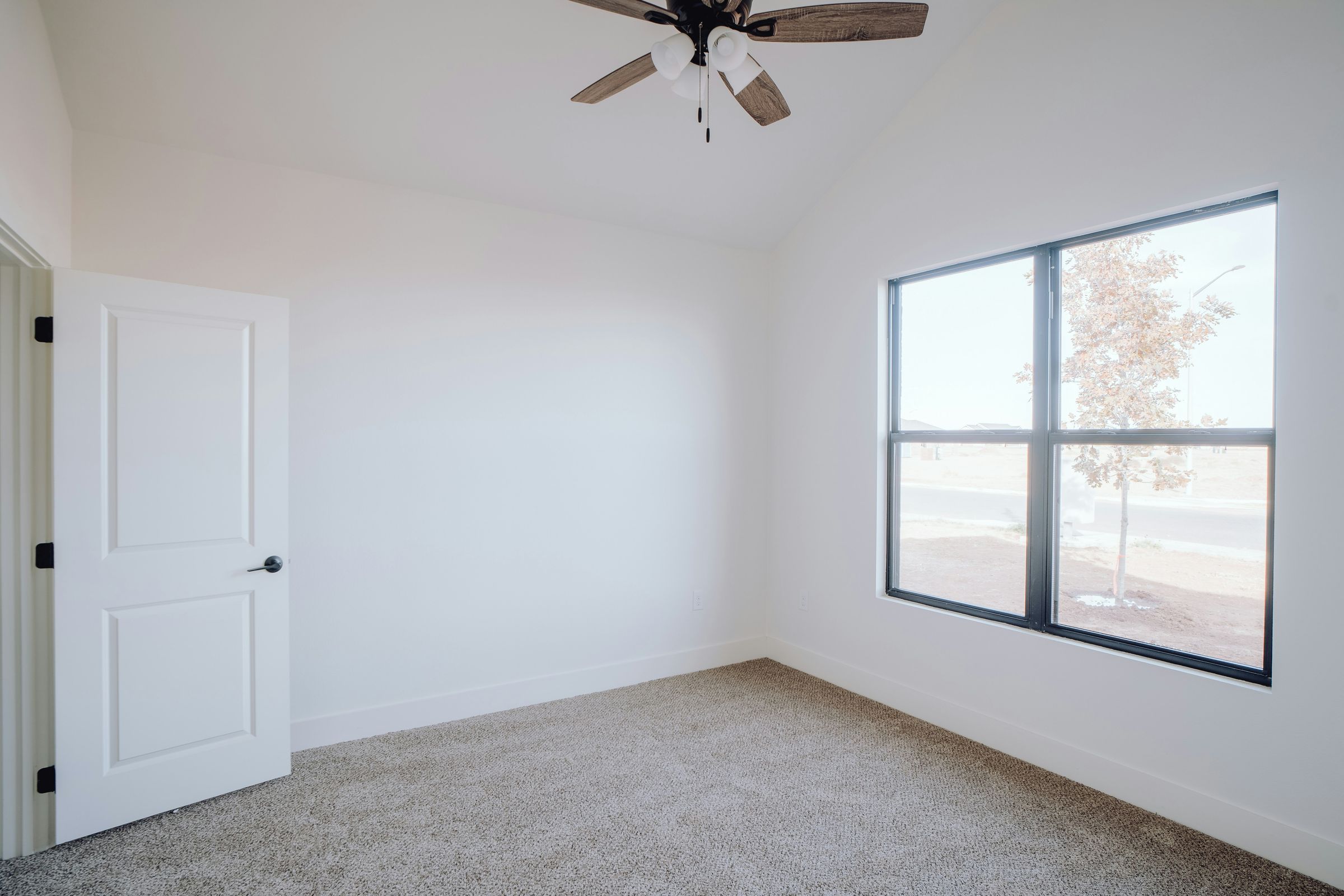 Mccolls Painting's image