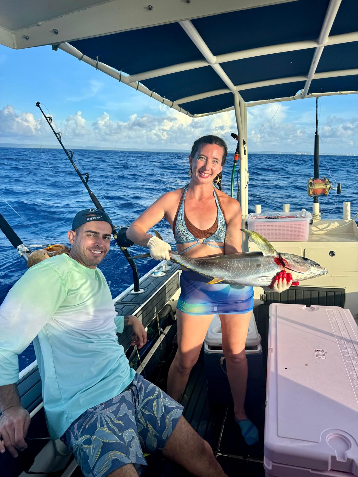 PESKAHOLICS CHARTER's image