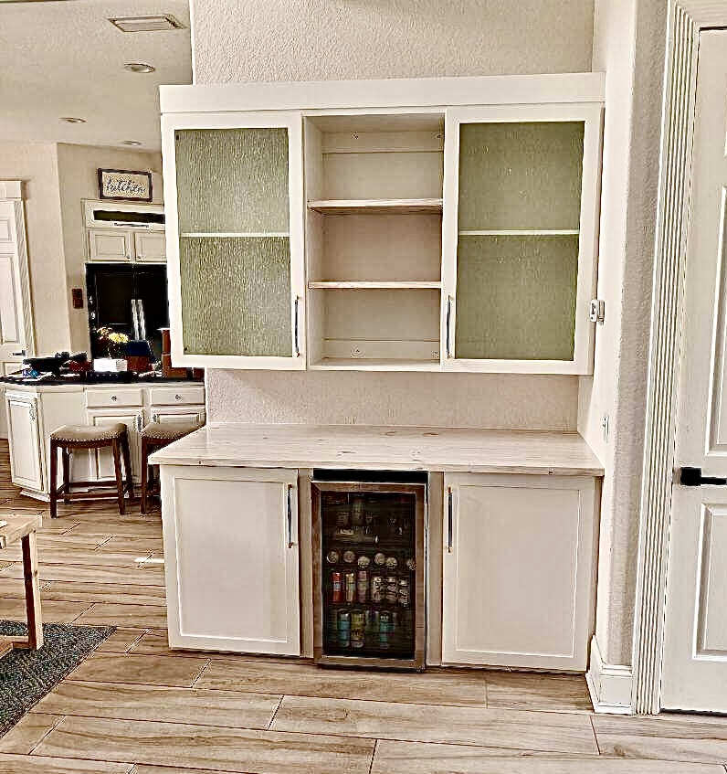 ISLAND BREEZE CUSTOM WOODWORK 's image