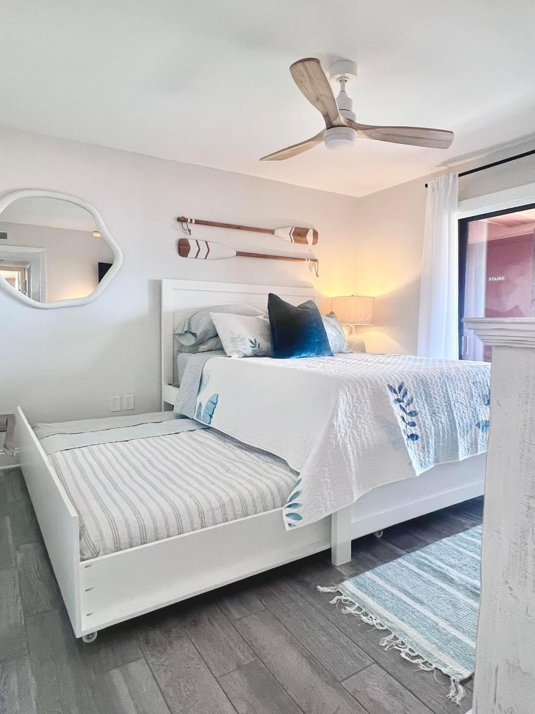 ISLAND BREEZE CUSTOM WOODWORK 's image
