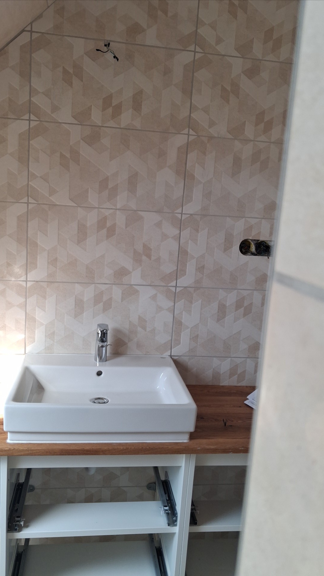 Vízvezeték & Lapraszerelt Bútor's image