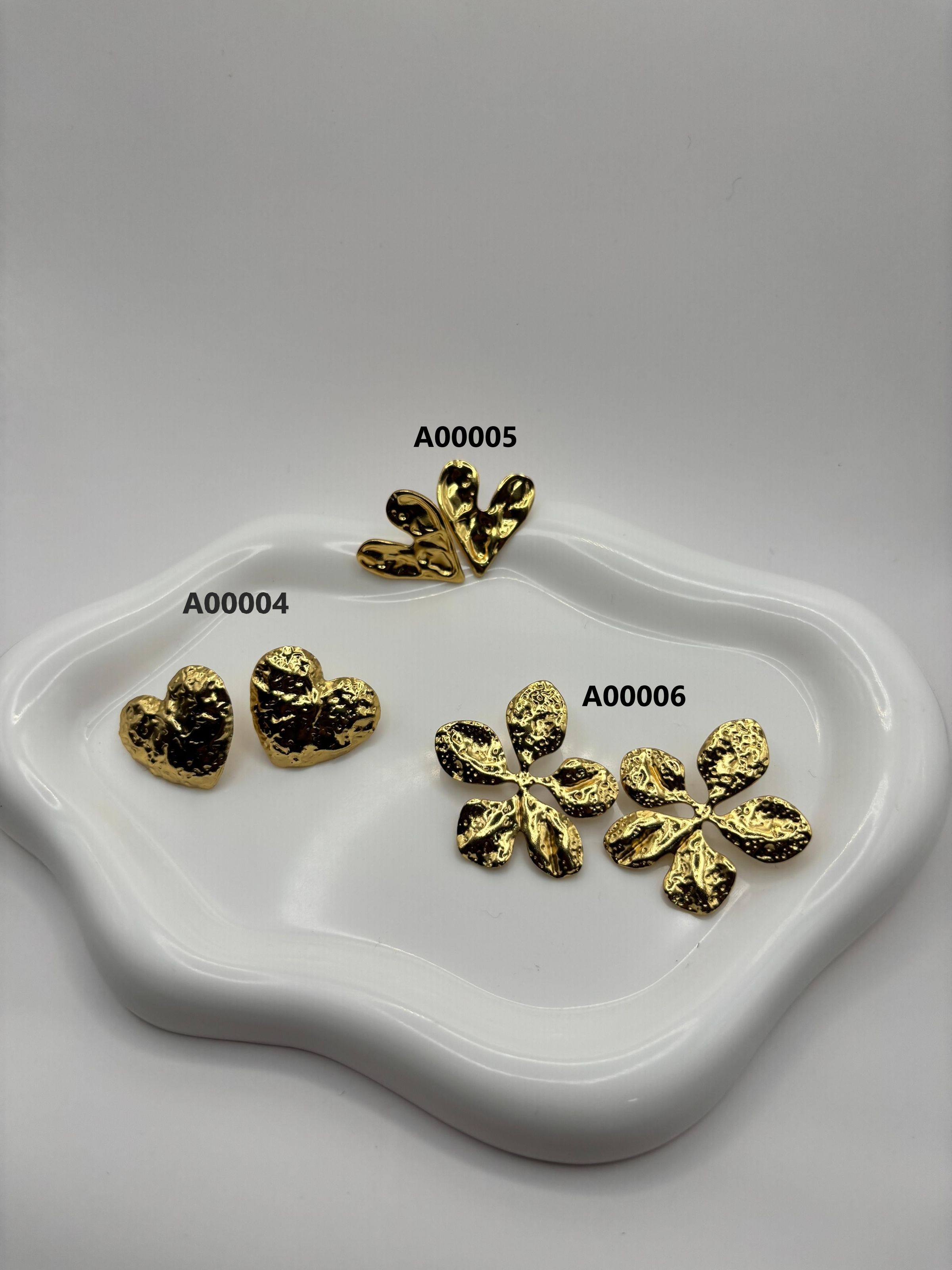 🌸 Gracias por elegirnos. Para hacer tu pedido: 1️⃣ Pulsa “Haz tu pedido” 2️⃣ Indica la referencia (inicia en A000) 💞 Ej: A005, A119 📲 ¡Te asesoramos por chat!  🚚 Envíos a nivel nacional 🇨🇴 🛵 Contraentrega el mismo día en Girardot, Flandes y Ricaurte ✨ (aplica para pedidos del día)