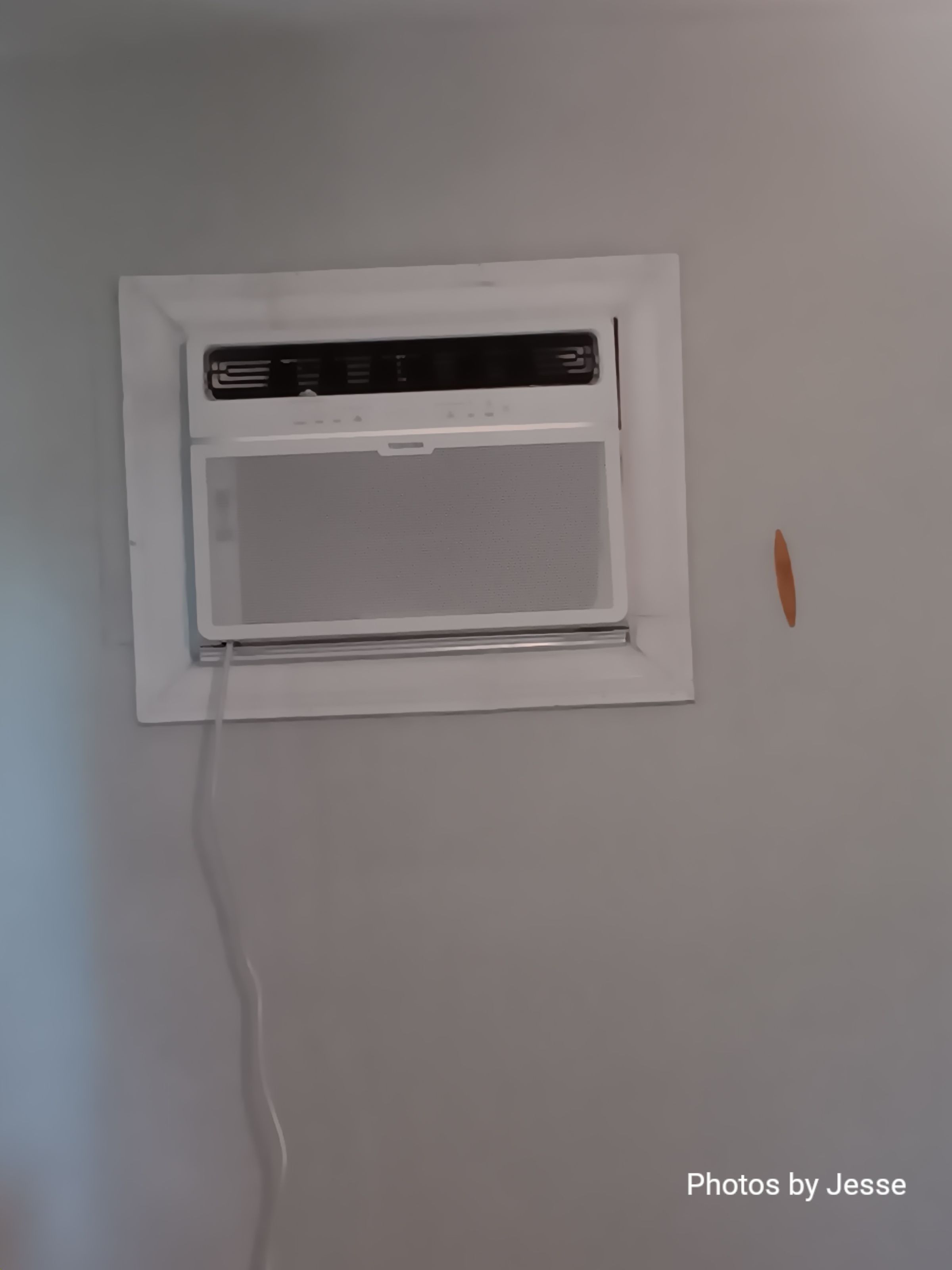 New A/C in wall 4