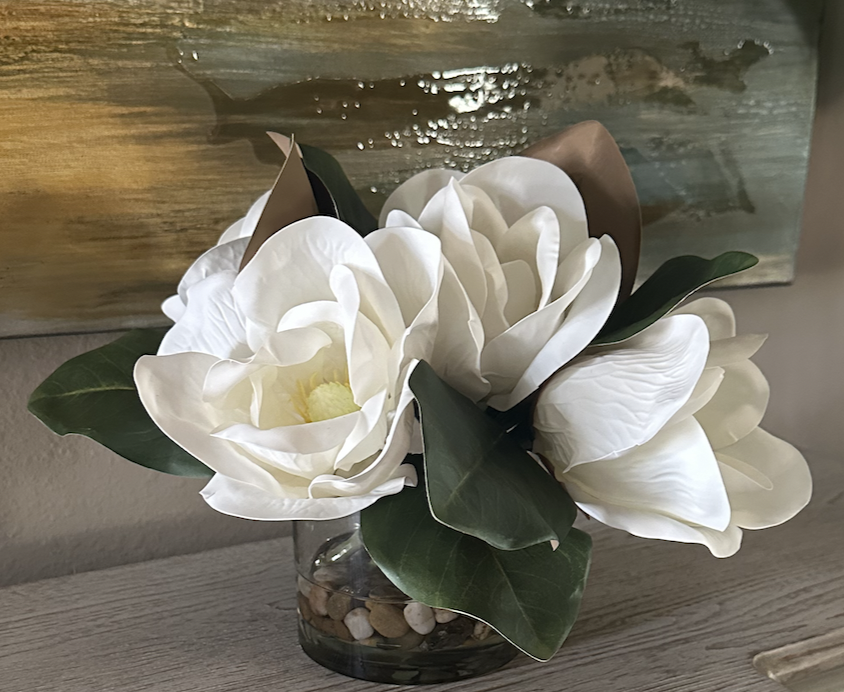 Magnolia Arrangement