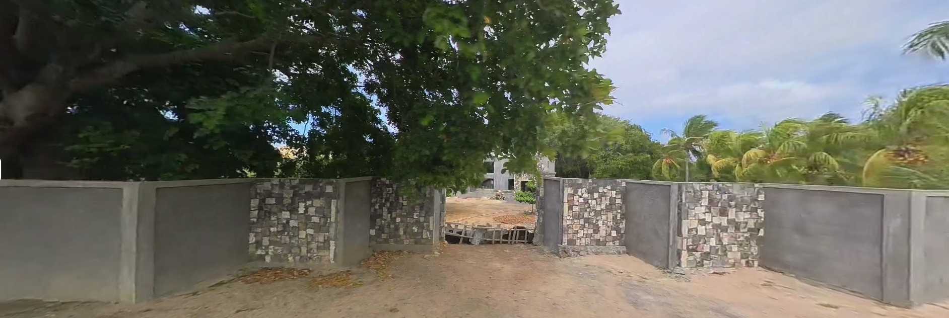 Luxor Estates Ltd's image