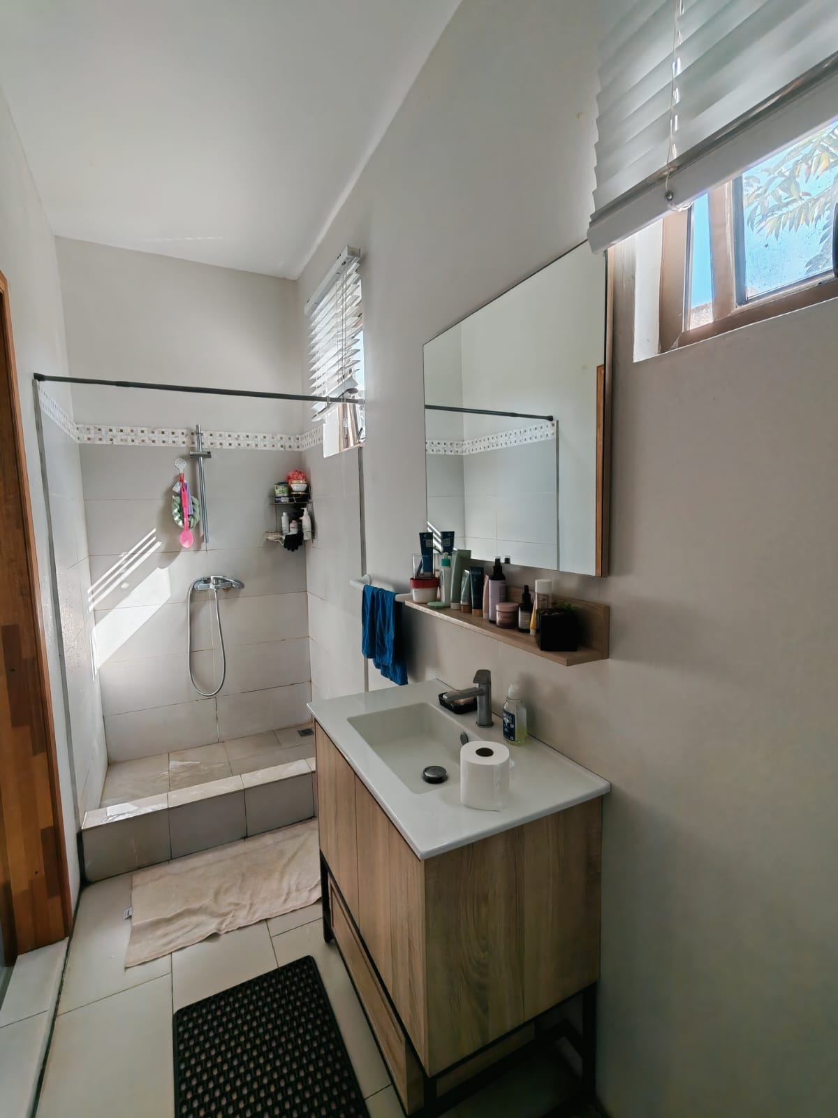 Luxor Estates Ltd's image