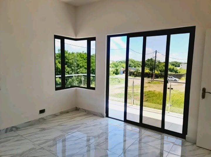 Luxor Estates Ltd's image