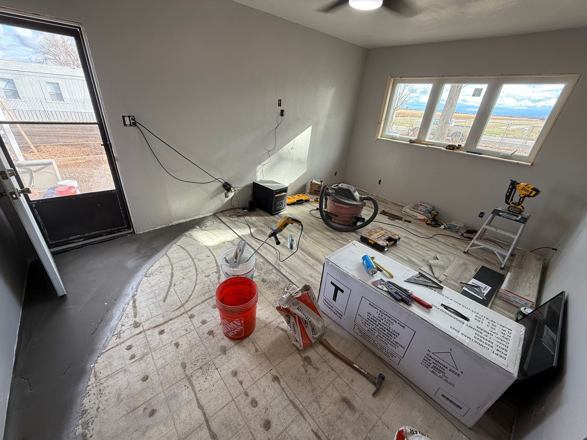 Lewis Construction's image