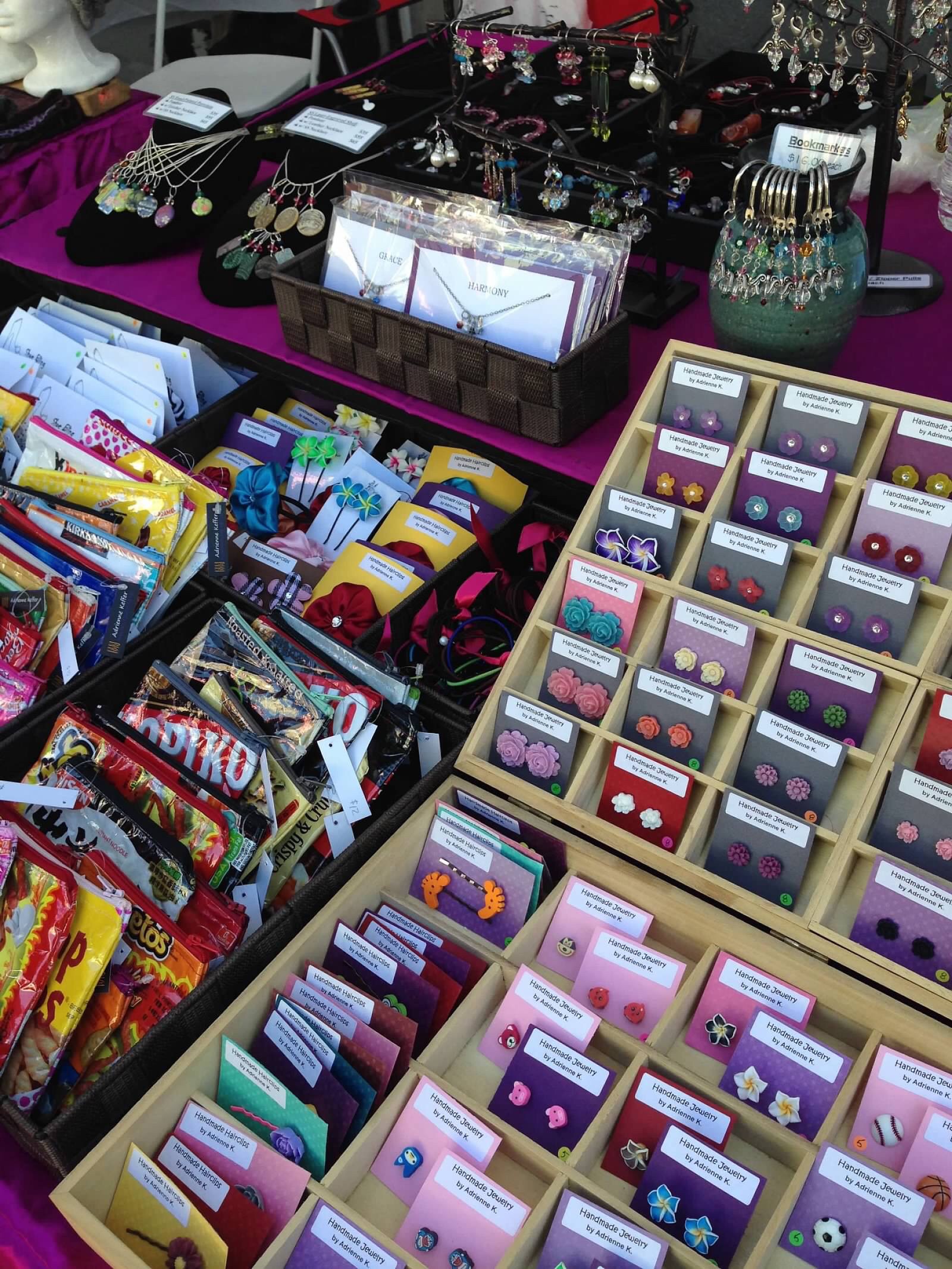 Handmade Jewelry, Charms, Hair Clips, Wallets, Bookmarkers...