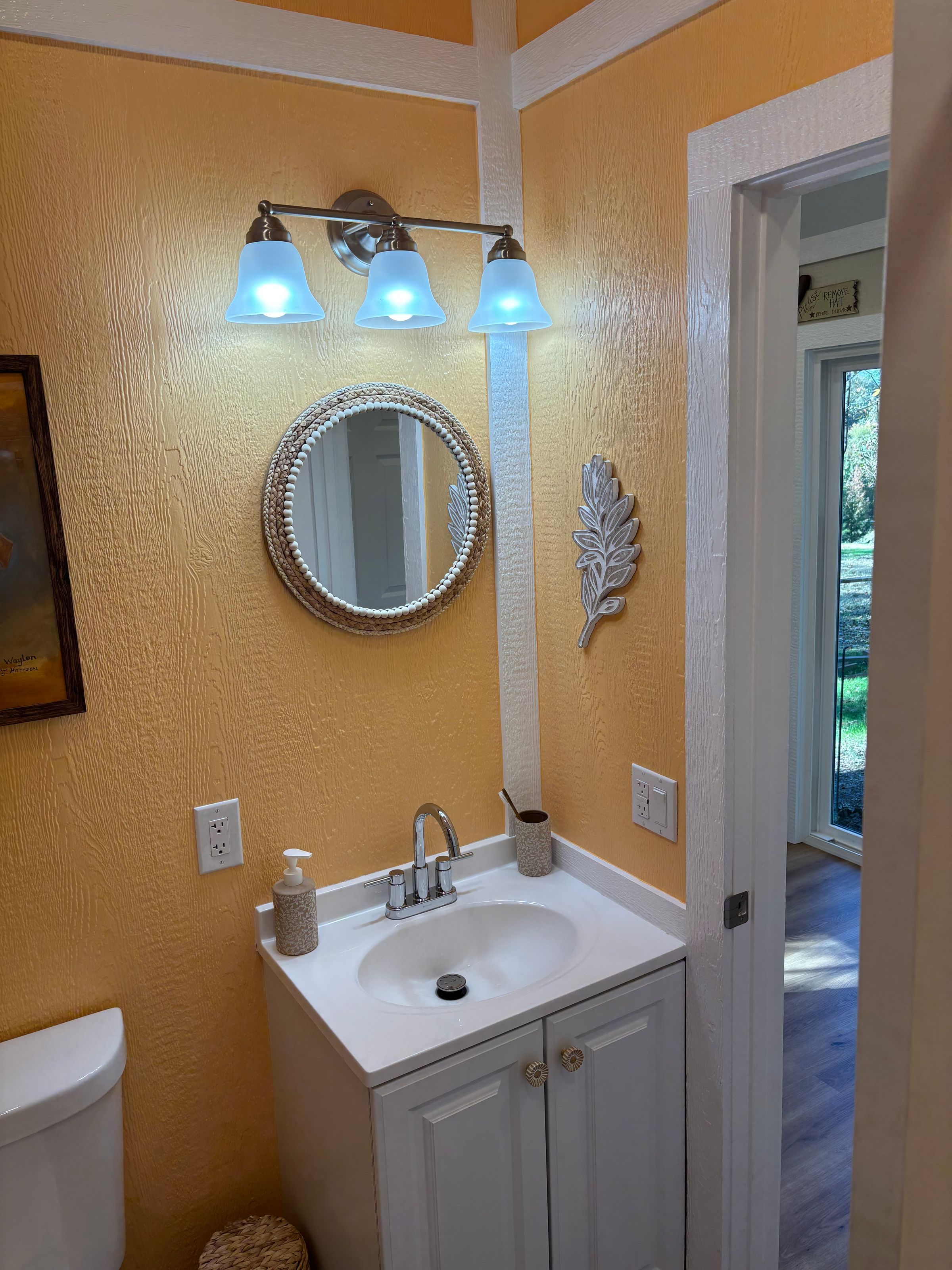 Texas Outdoor's image