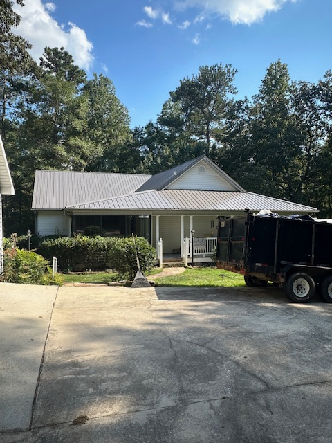 DeVane Roofing Construction LLC's image