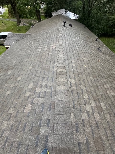 DeVane Roofing Construction LLC's image
