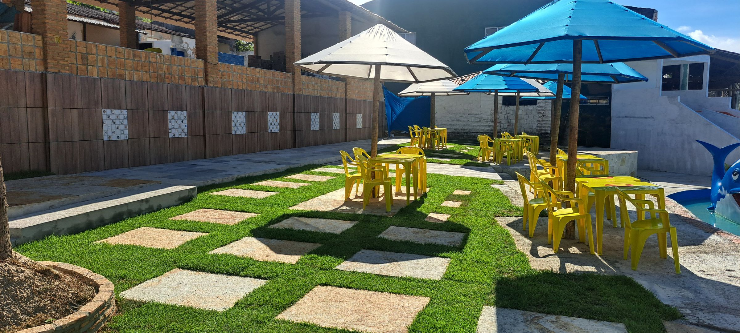 Canaver Beach Club's image