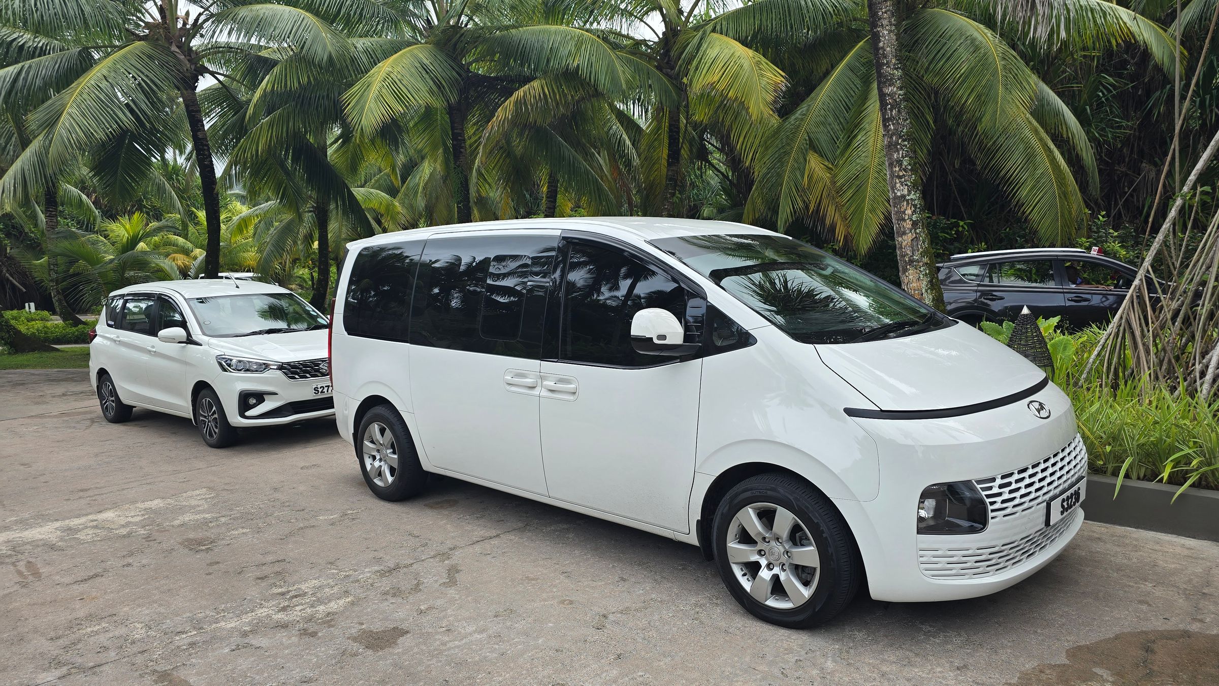 DFL Taxi Serice's image