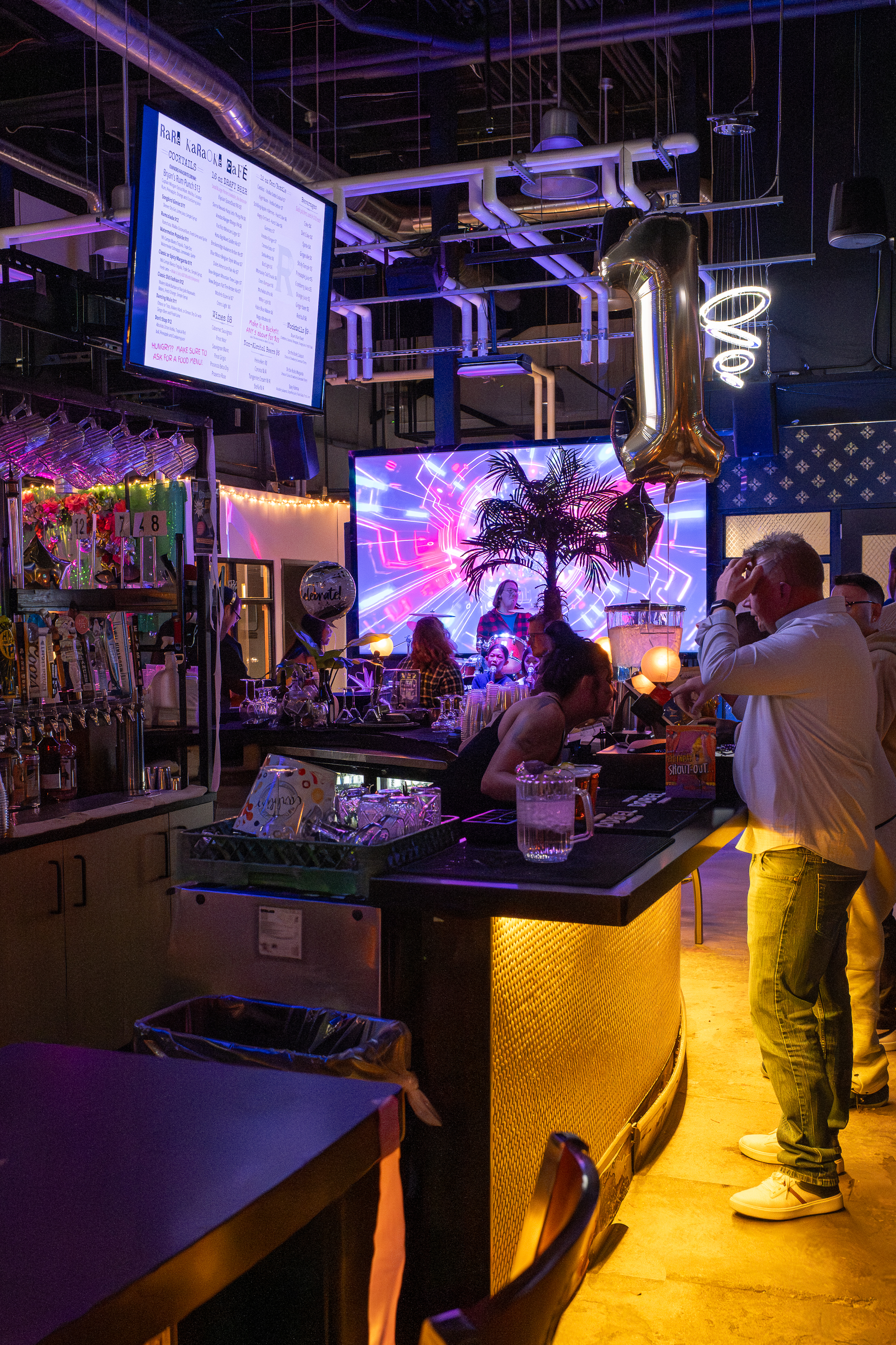 Rare Karaoke Cafe's image