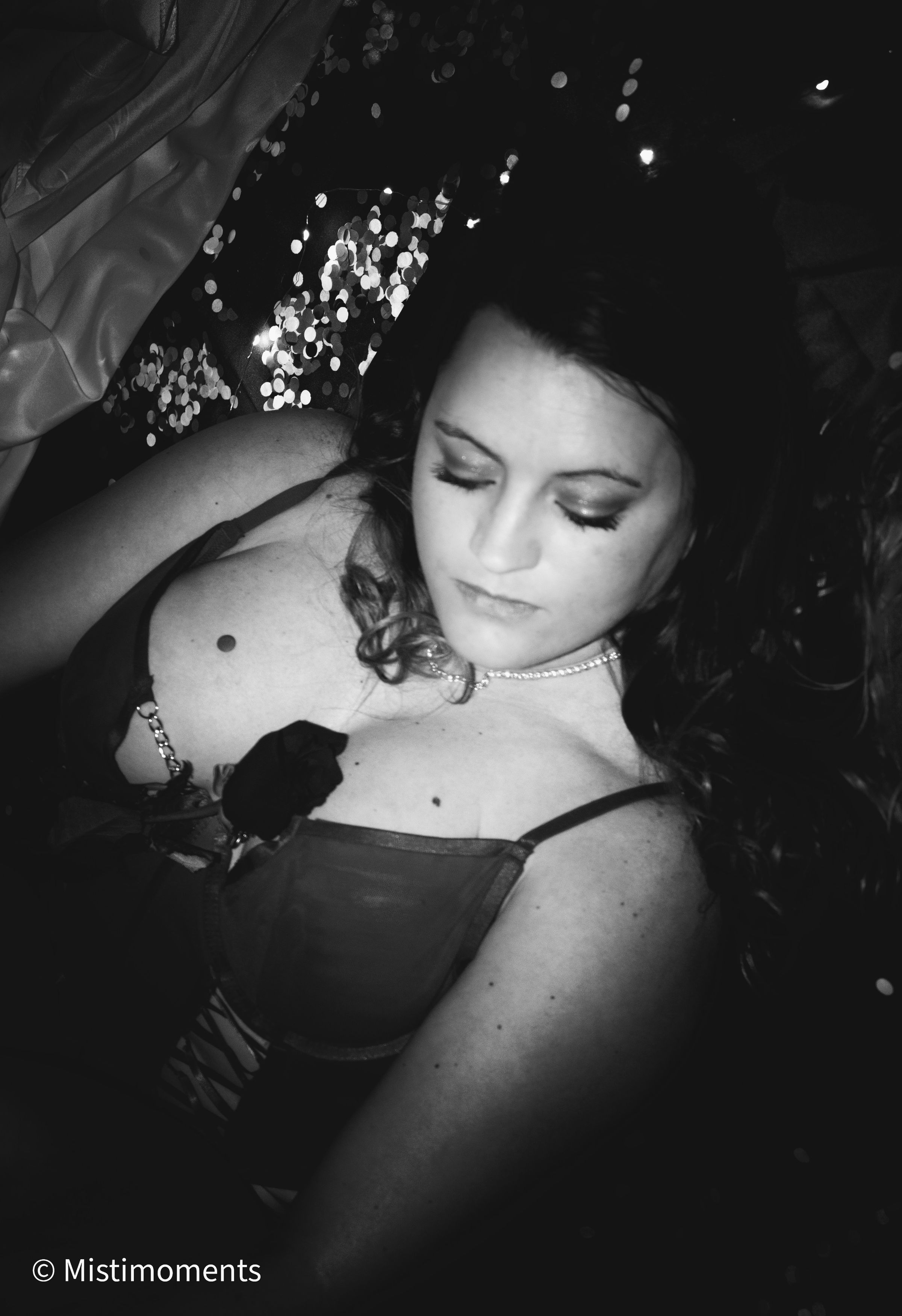 Misti Moments's image
