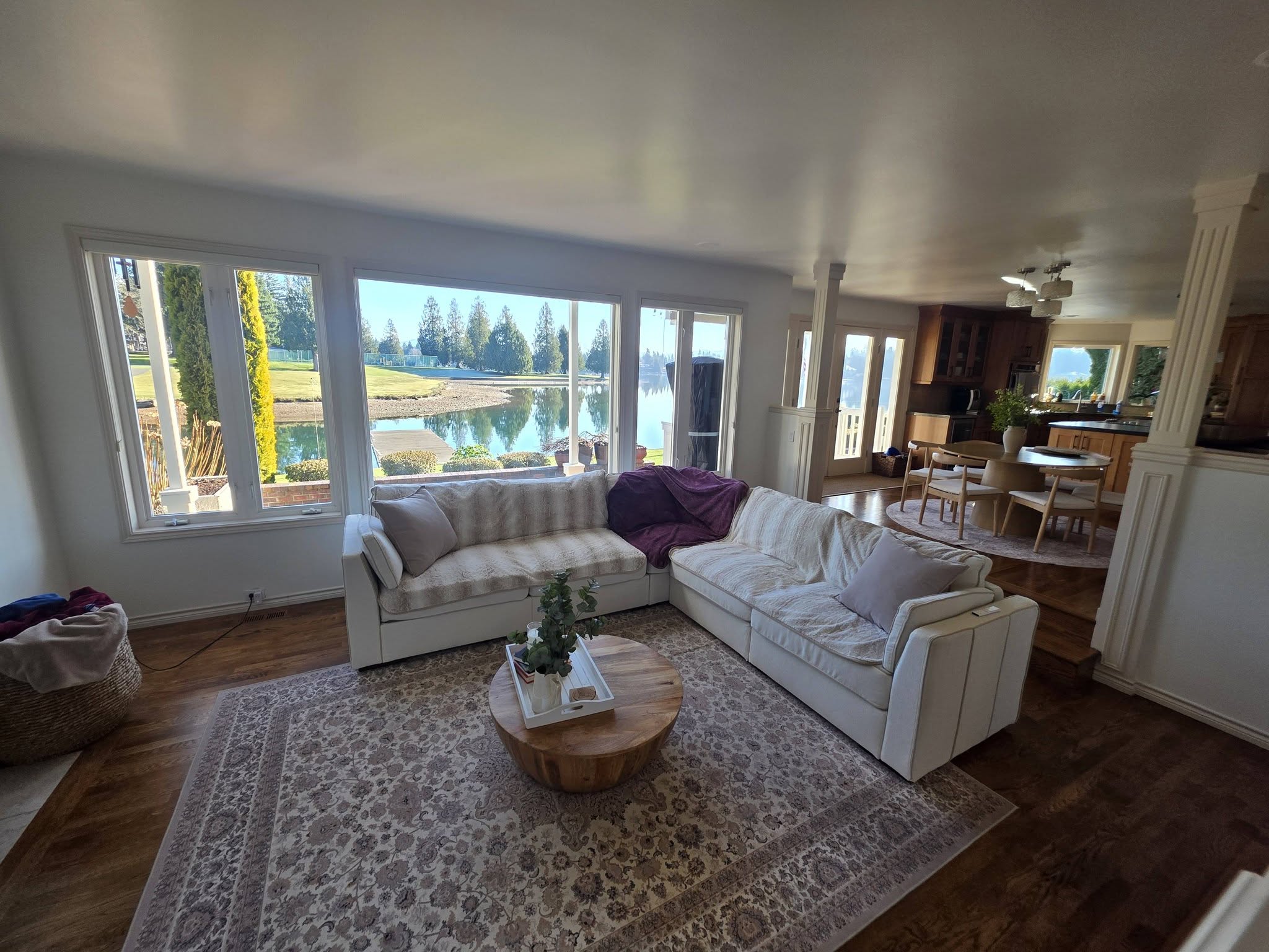 Queen V's Cleaning Service's image