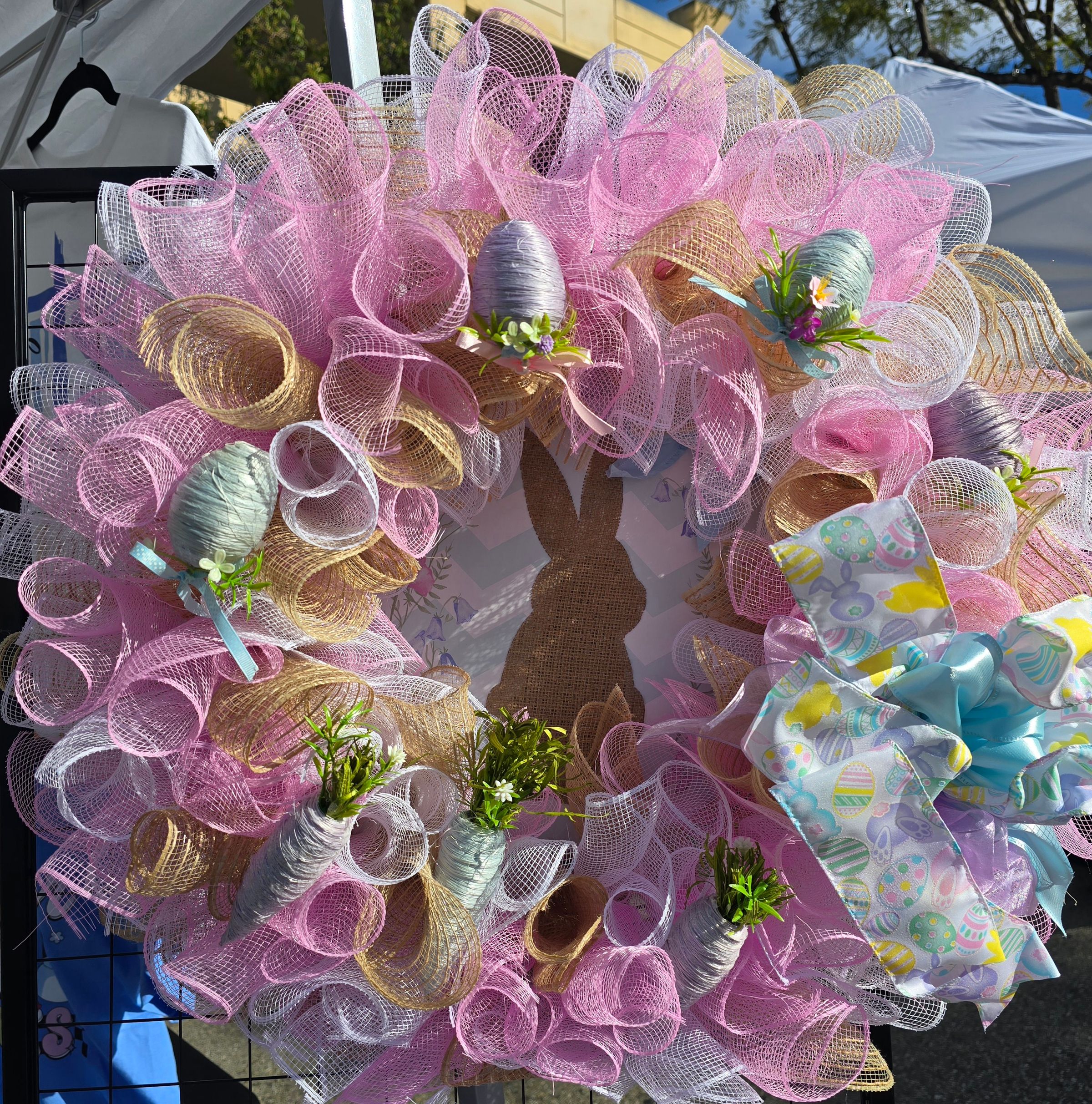 Seasonal Chic By Joy's image