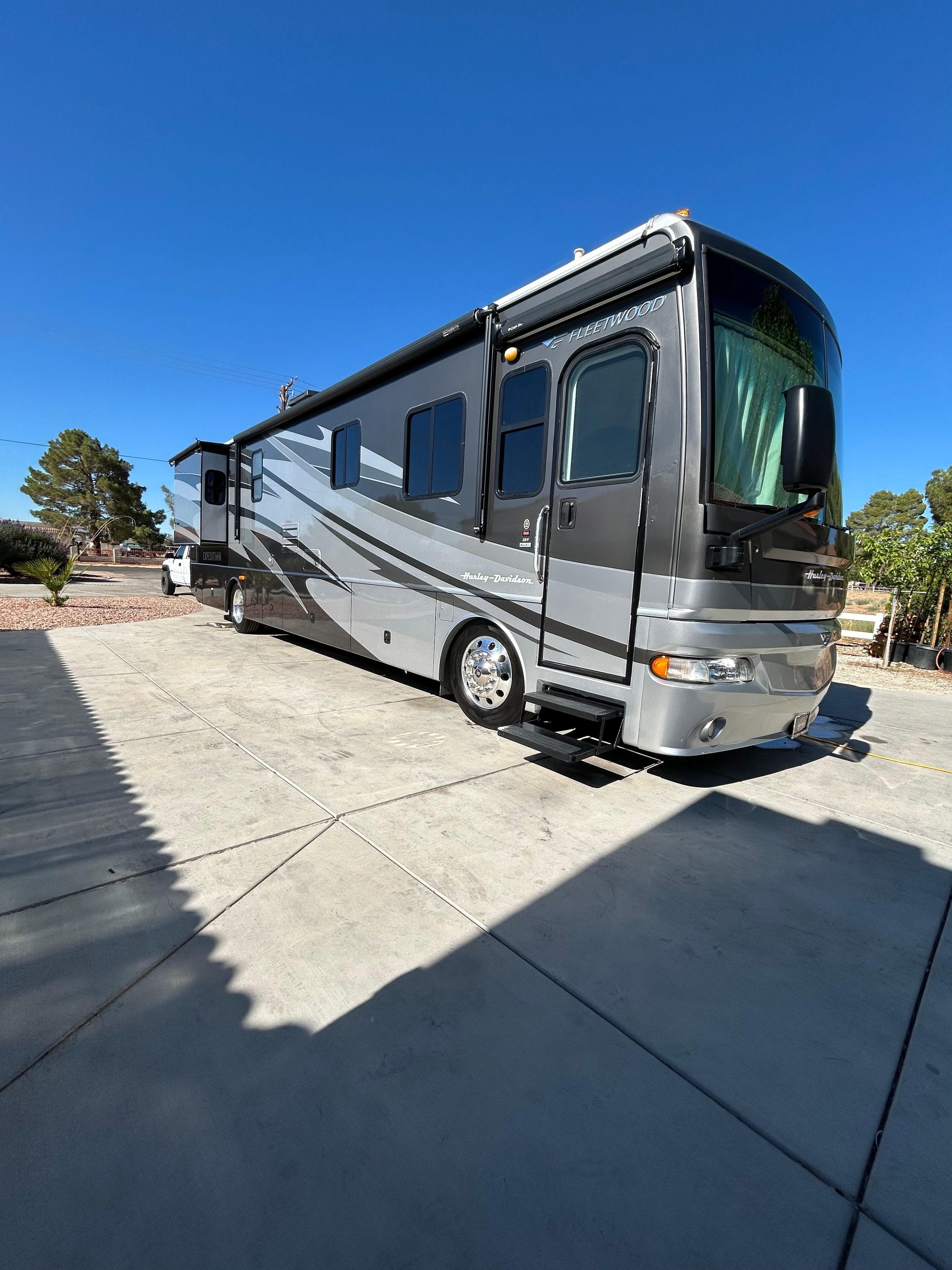 Recreational Vehicle Services 
