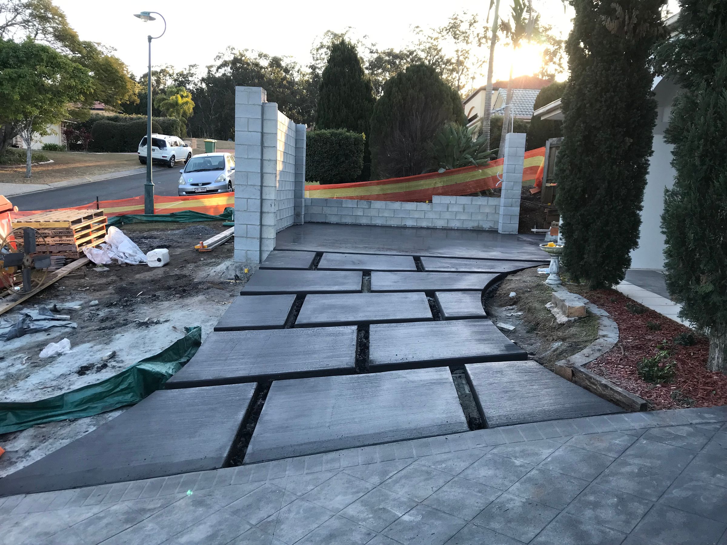 Graphite Driveway with gaps for grass feature