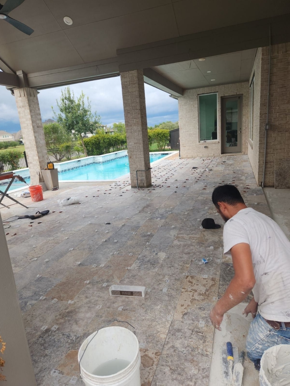 Travertine Tile For Backyard 