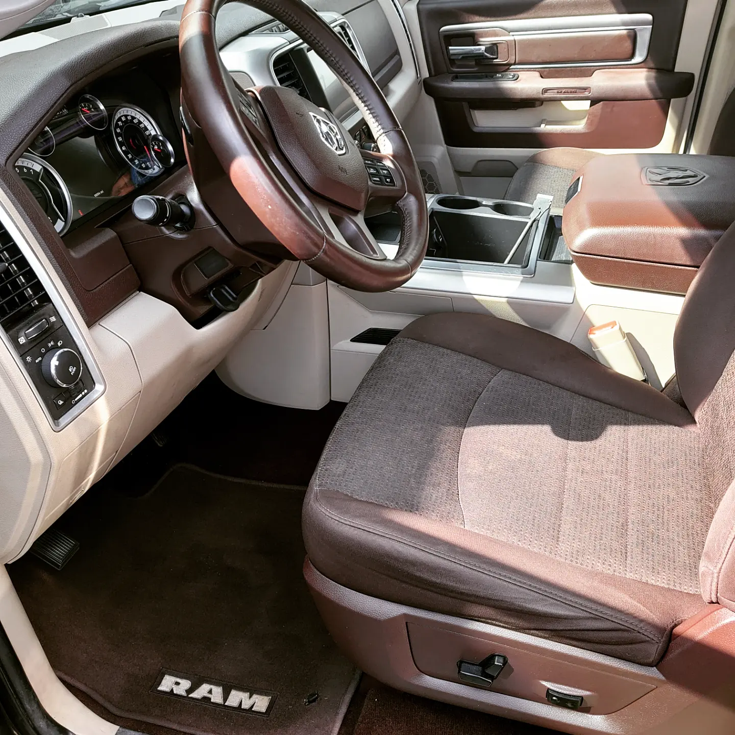 2014 Ram inside driver