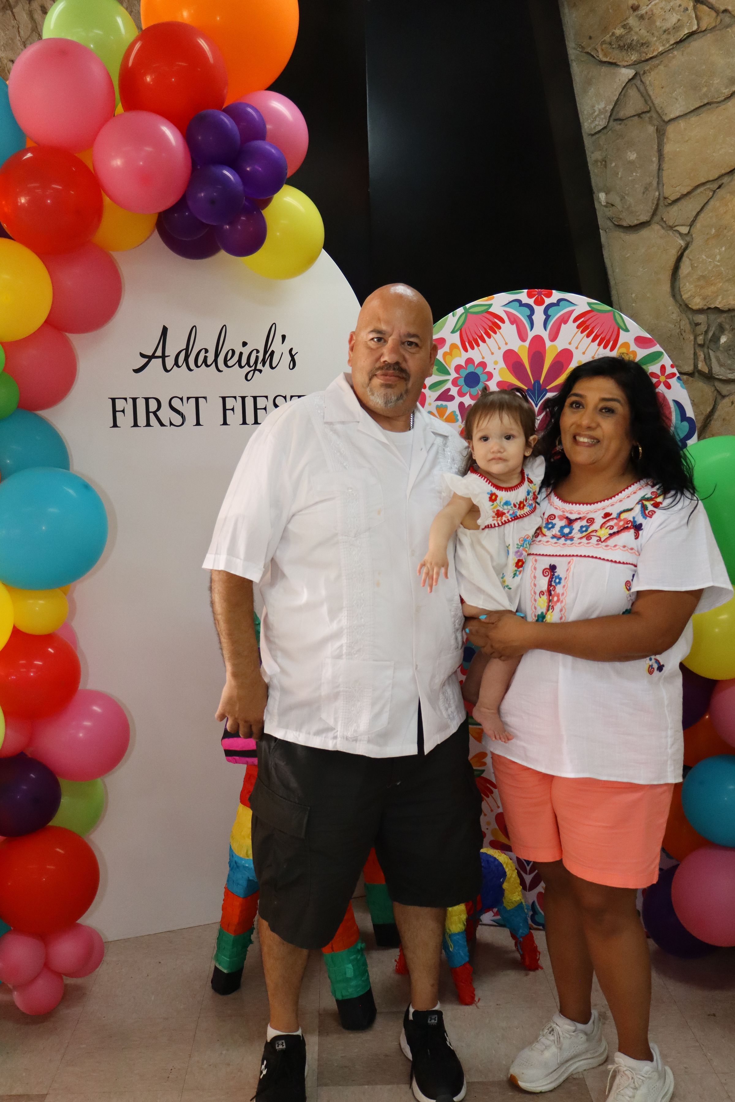 Luxury Lens Studio's image