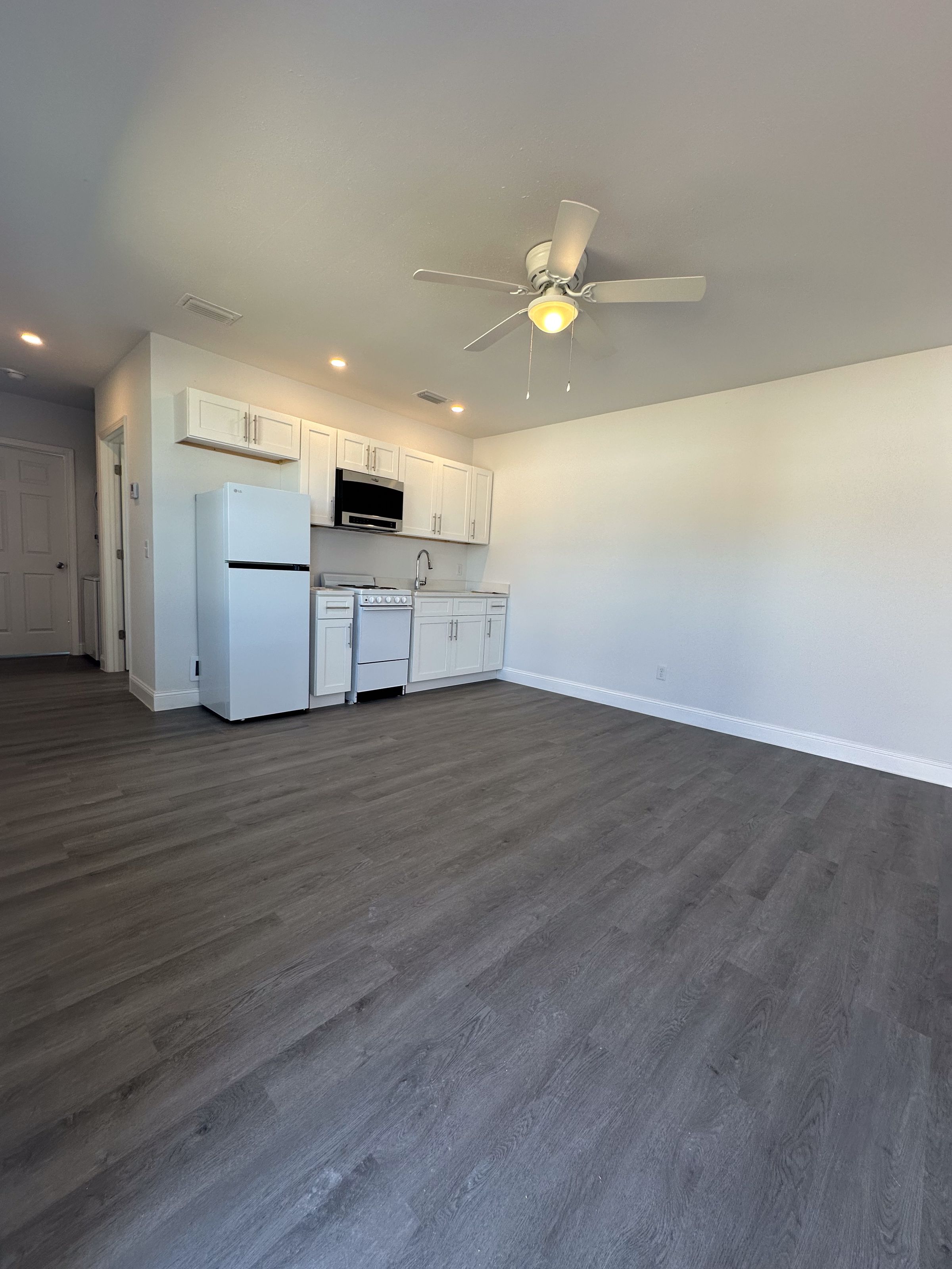 Sunshine Betancourt Rentals's image