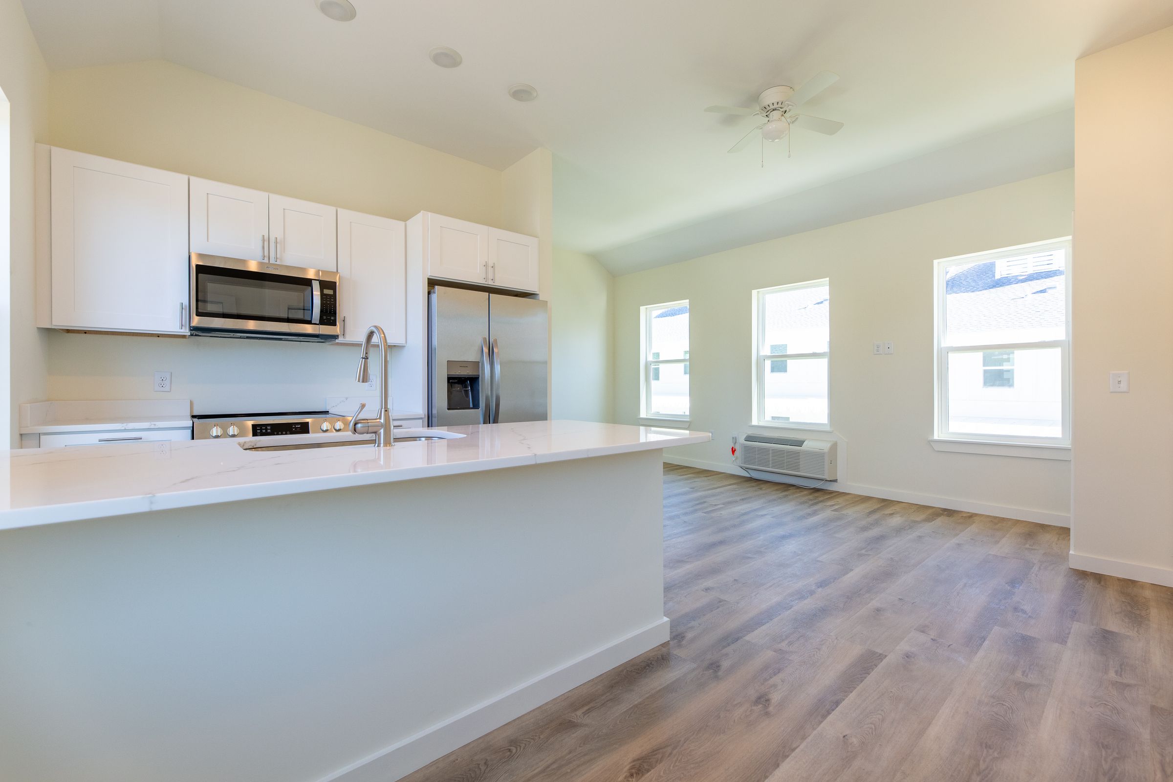 Sunshine Betancourt Rentals's image