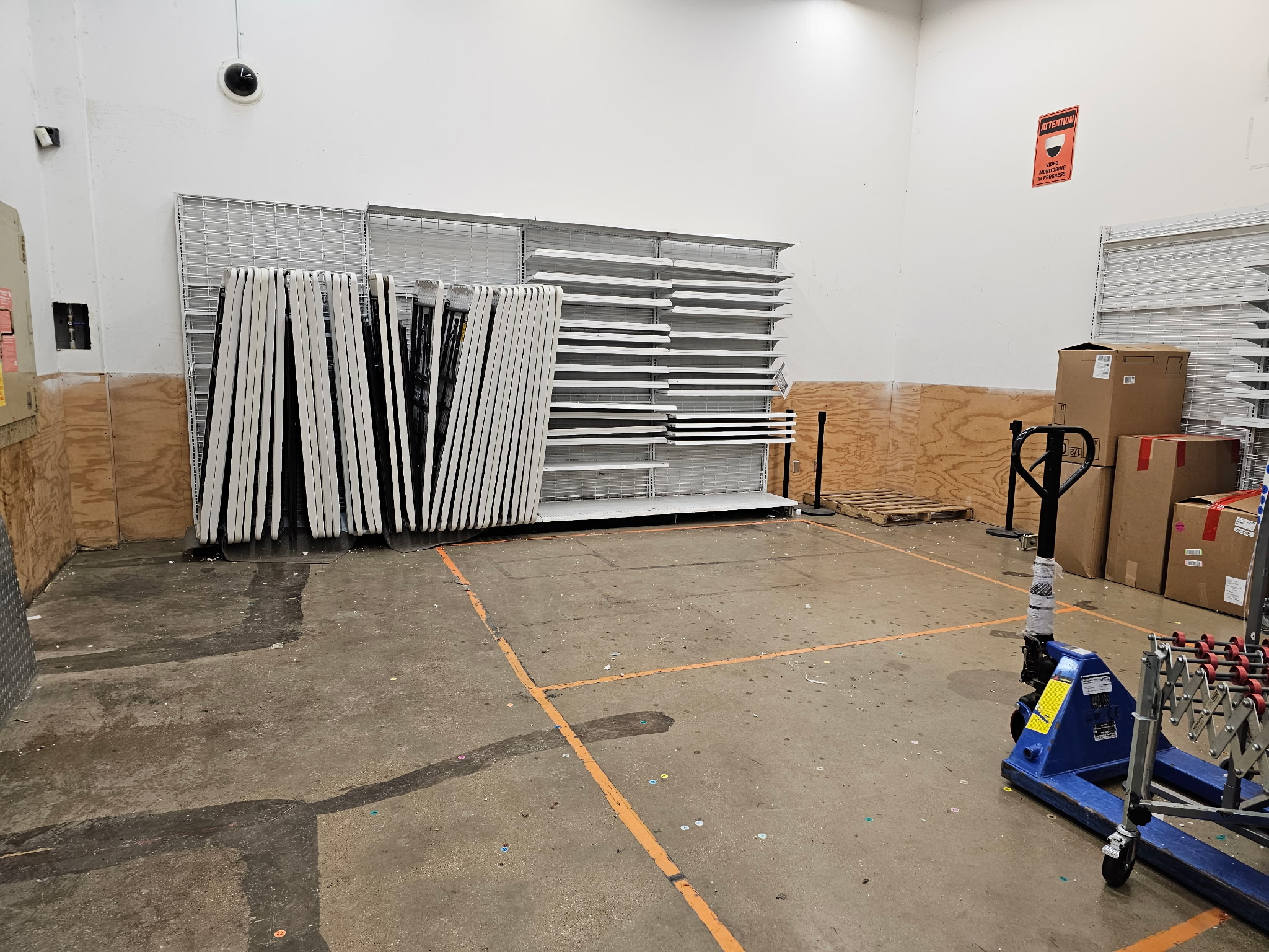 Stampede Hauling & Junk Removal, LLC's image