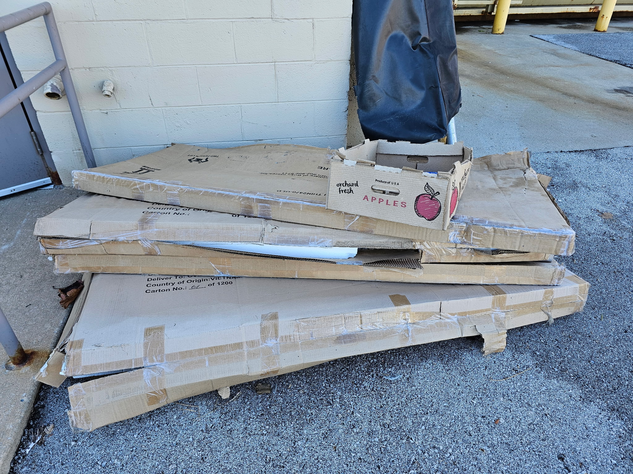 Stampede Hauling & Junk Removal, LLC's image