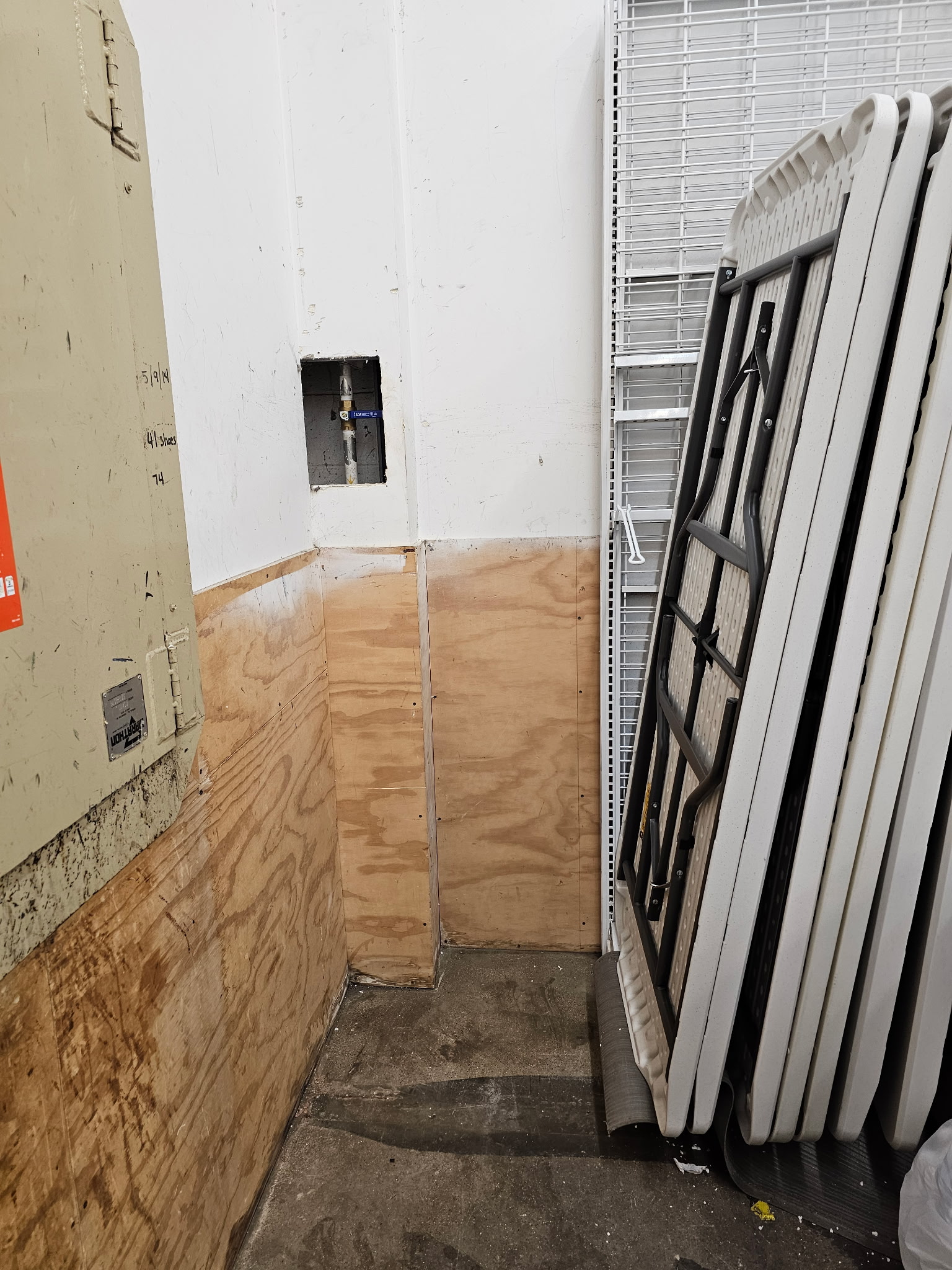 Stampede Hauling & Junk Removal, LLC's image