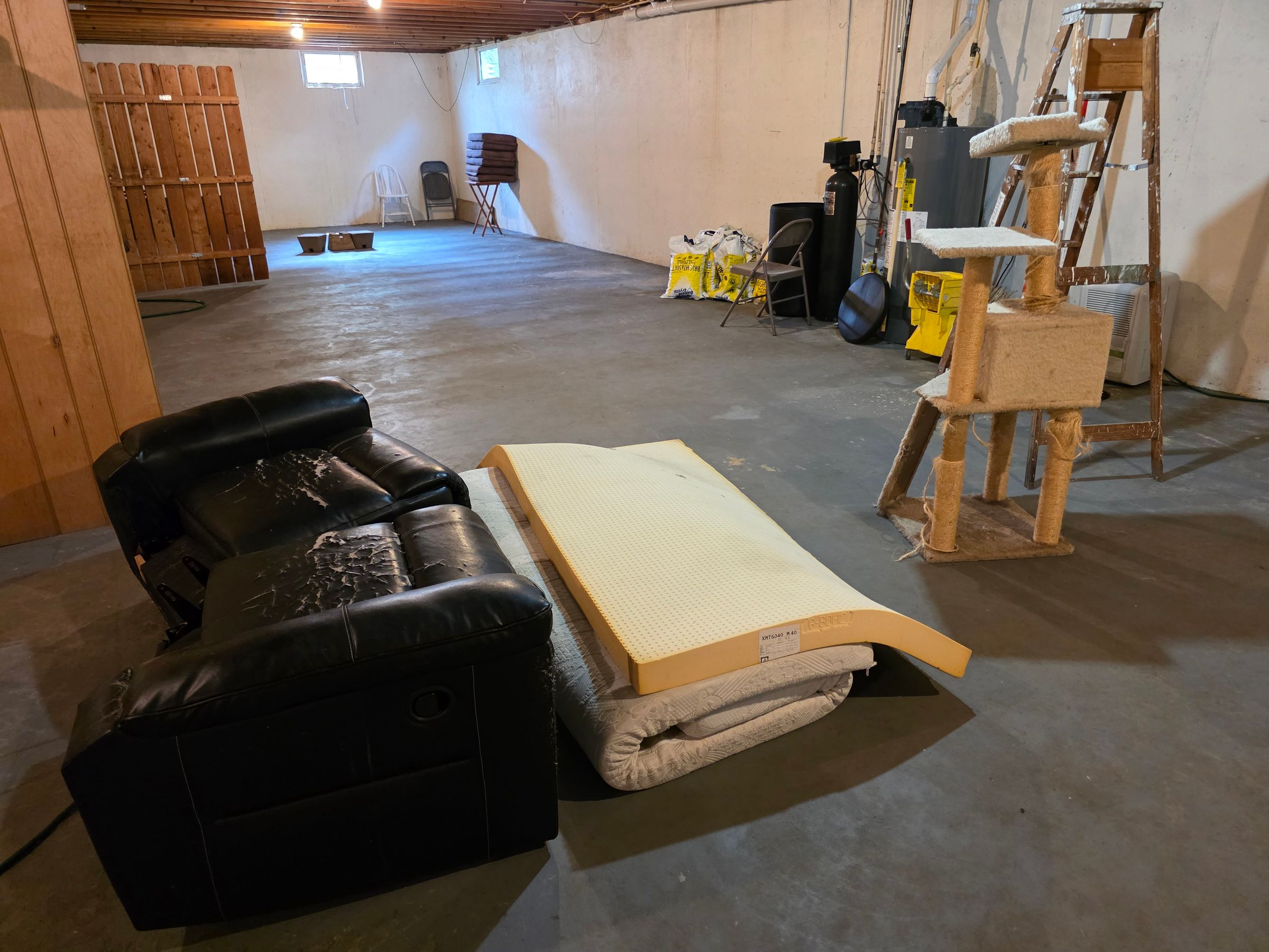Stampede Hauling & Junk Removal, LLC's image