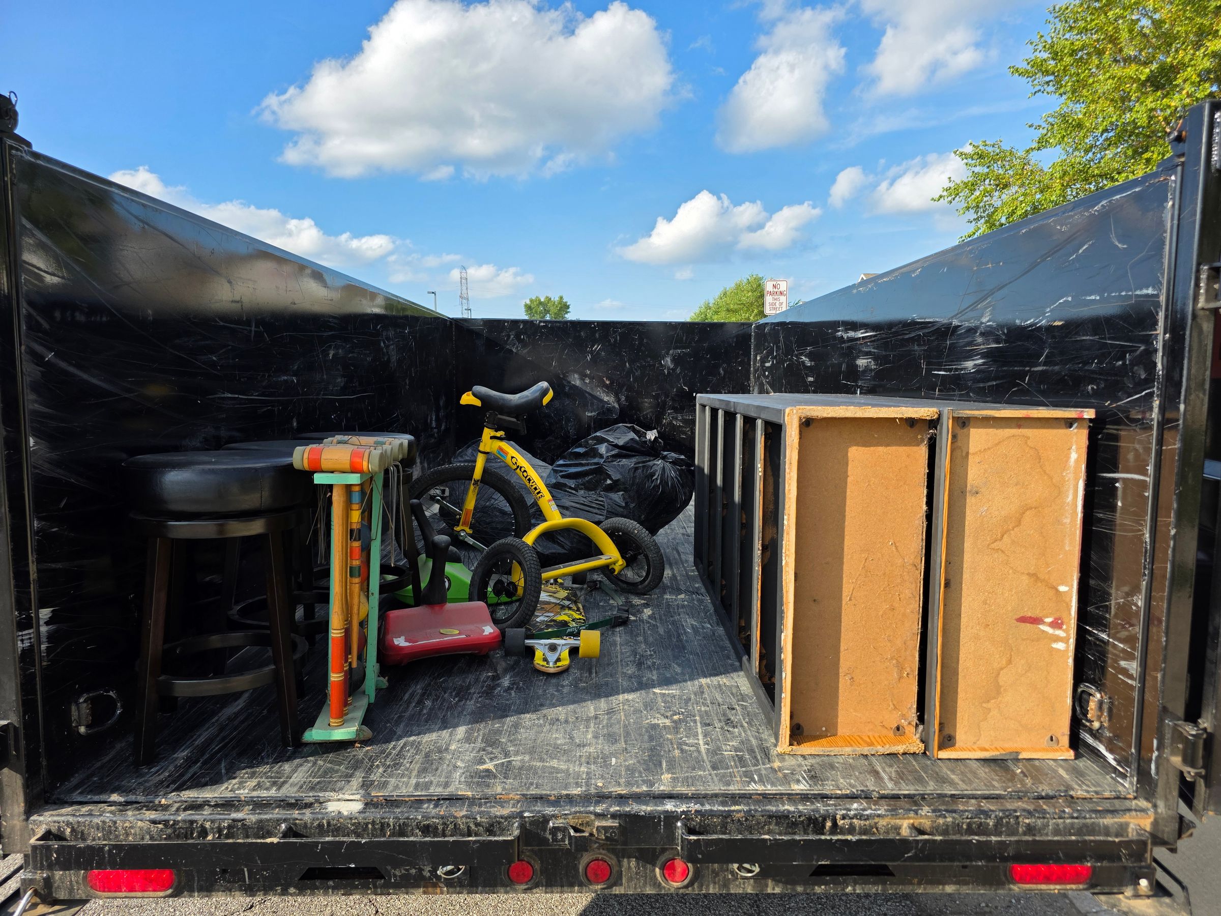 Stampede Hauling & Junk Removal, LLC's image