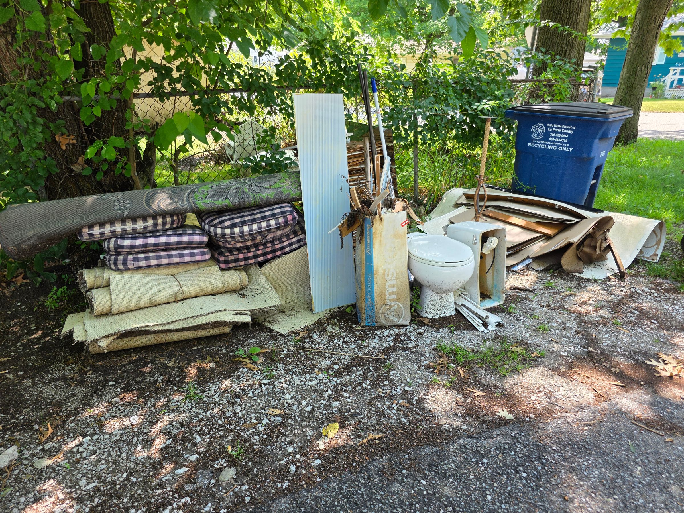 Stampede Hauling & Junk Removal, LLC's image