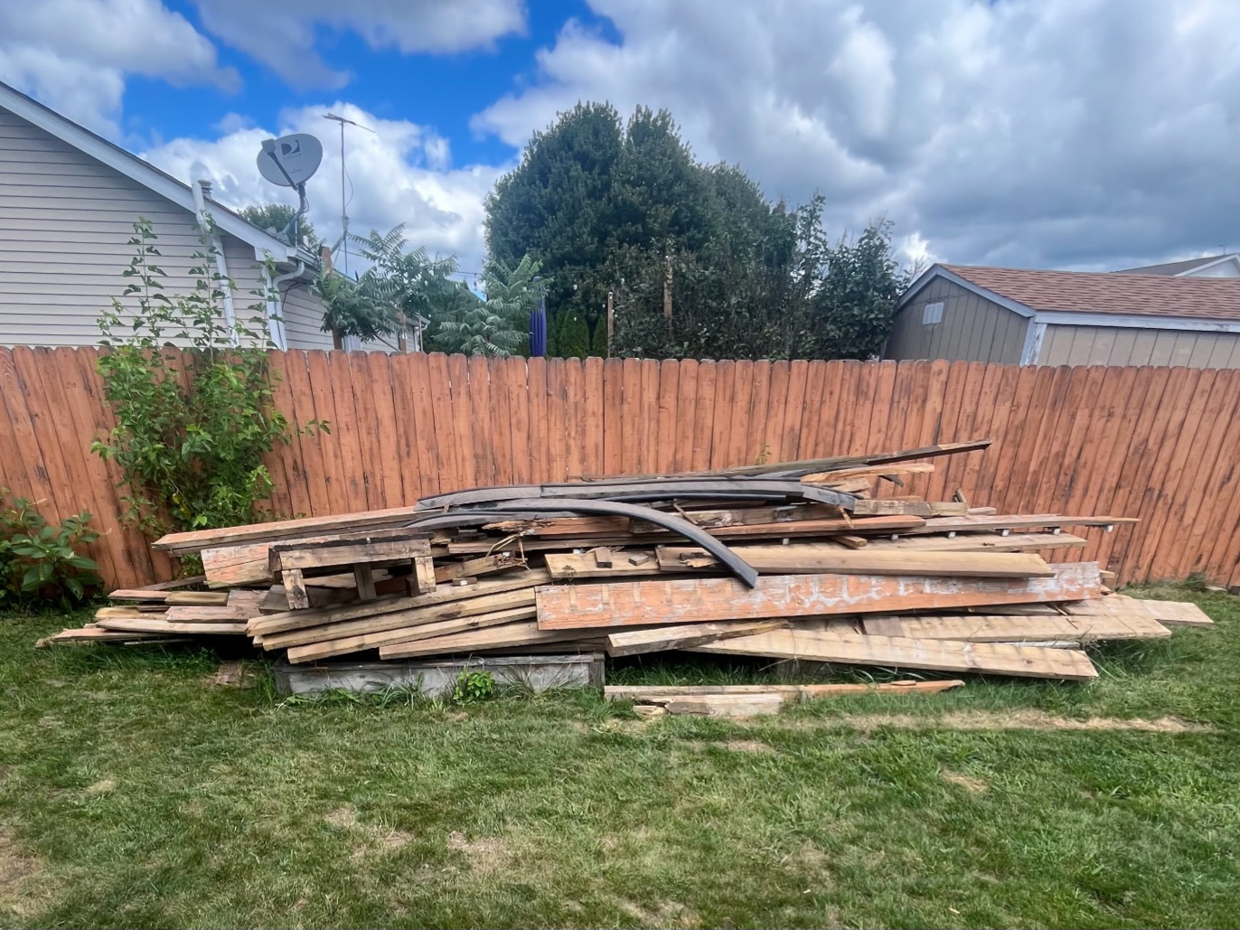 Stampede Hauling & Junk Removal, LLC's image