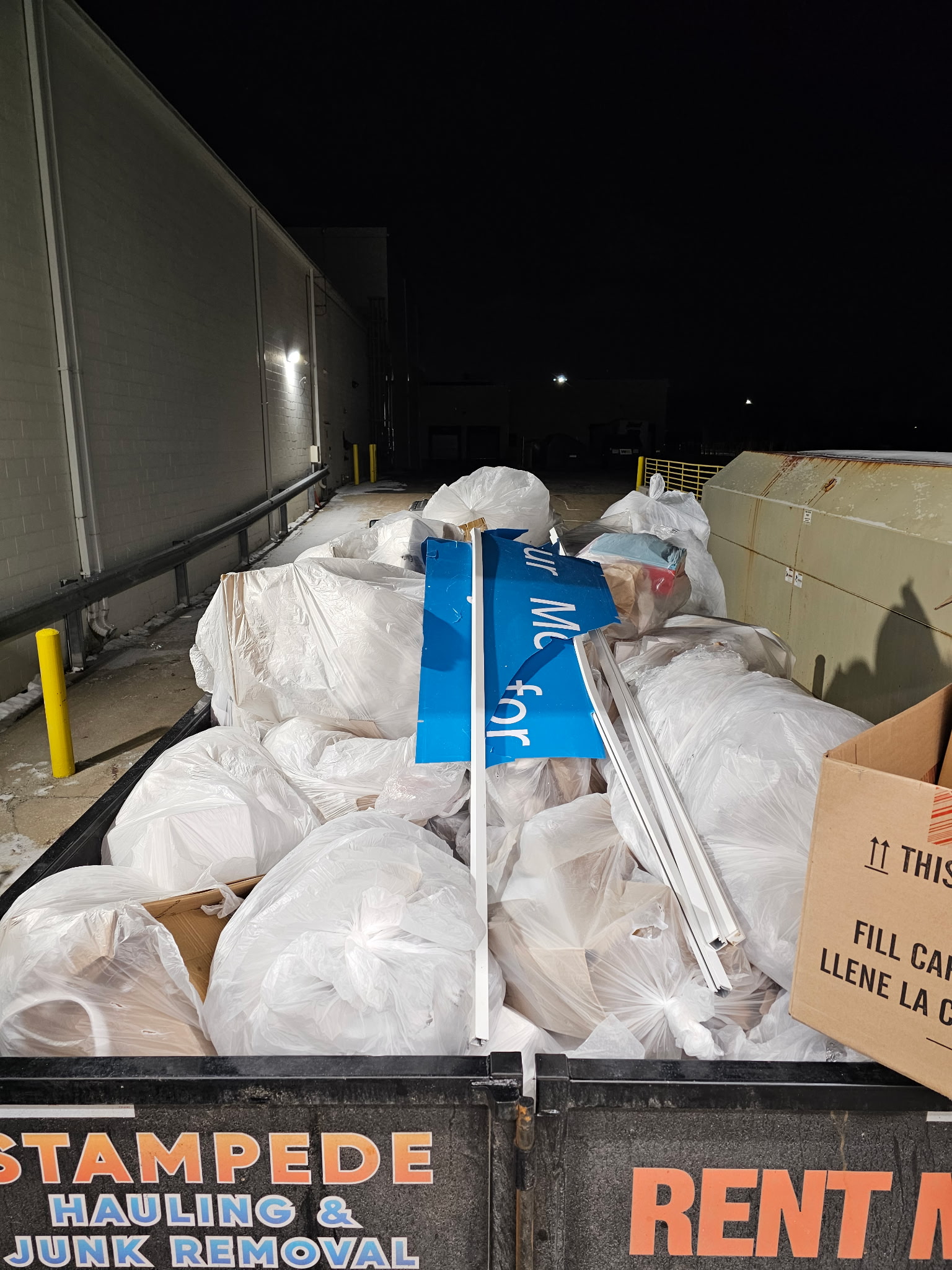 Stampede Hauling & Junk Removal, LLC's image