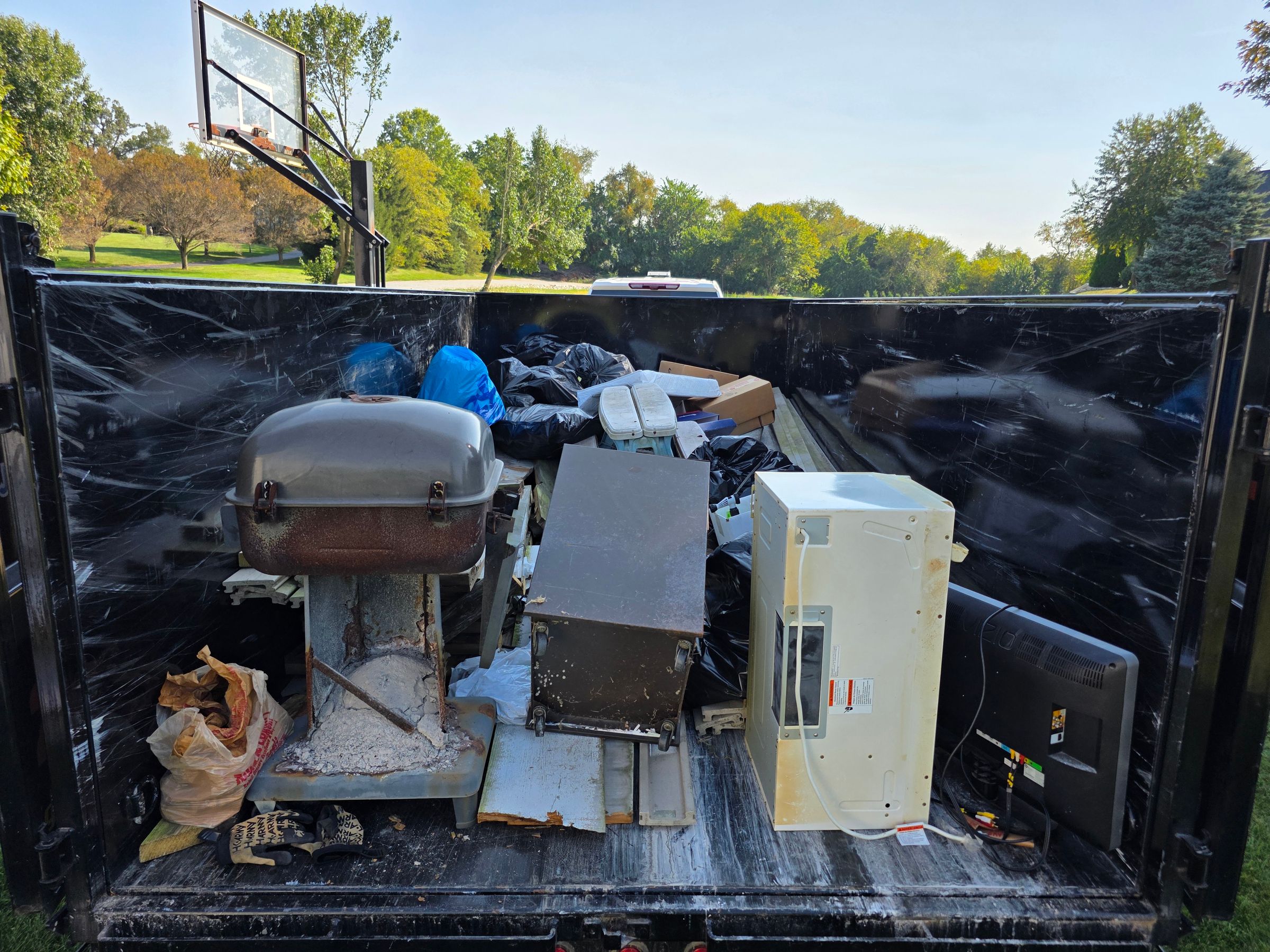 Stampede Hauling & Junk Removal, LLC's image