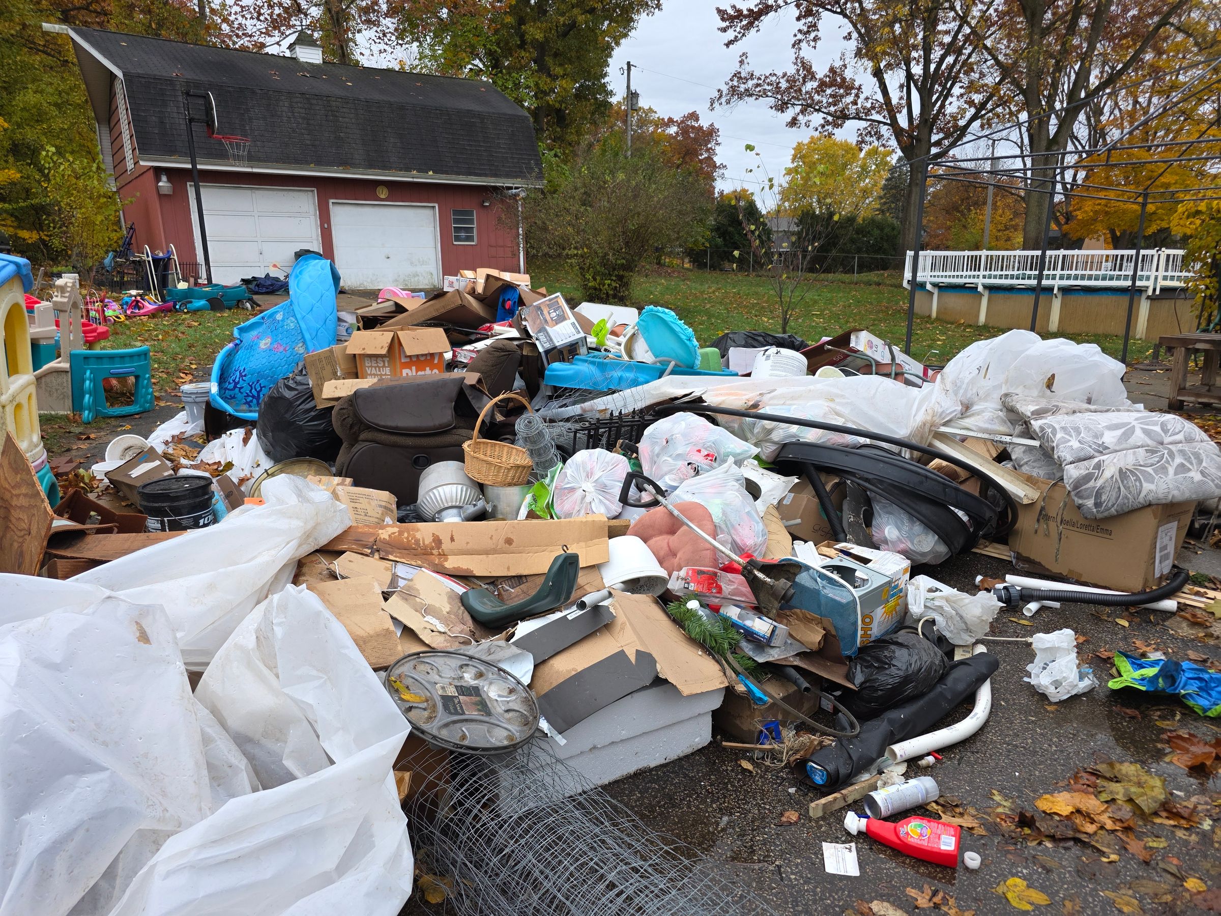 Stampede Hauling & Junk Removal, LLC's image