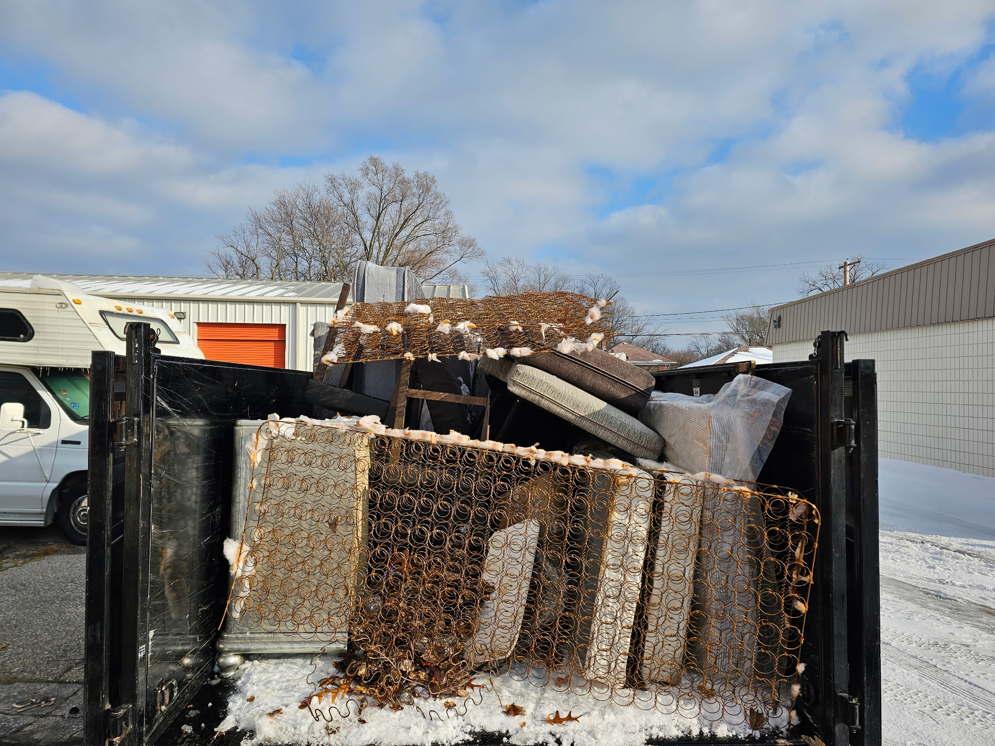 Stampede Hauling & Junk Removal, LLC's image