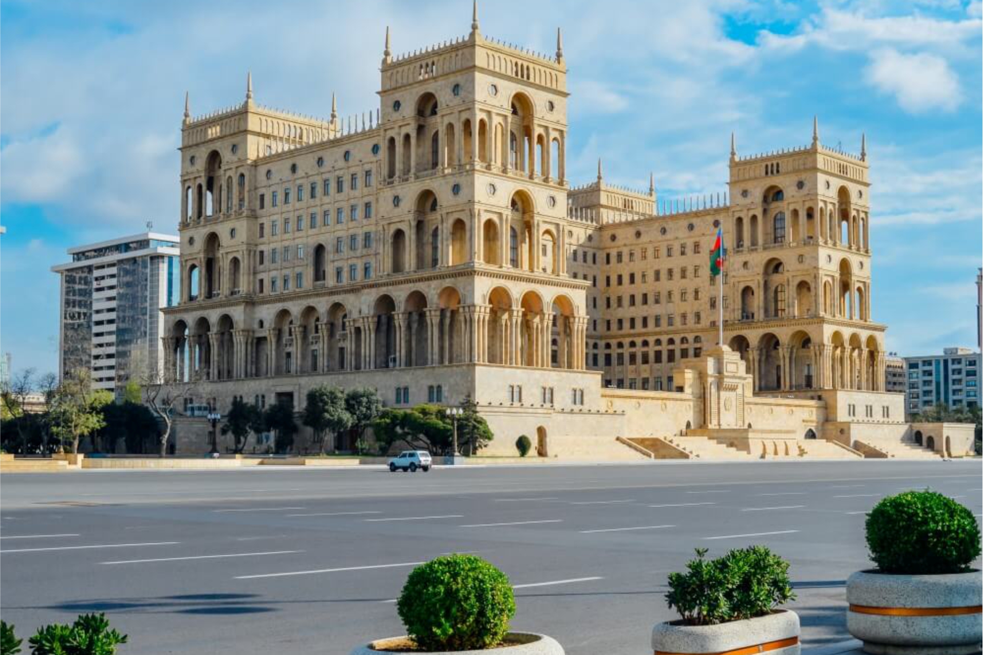 Tour Baku's image