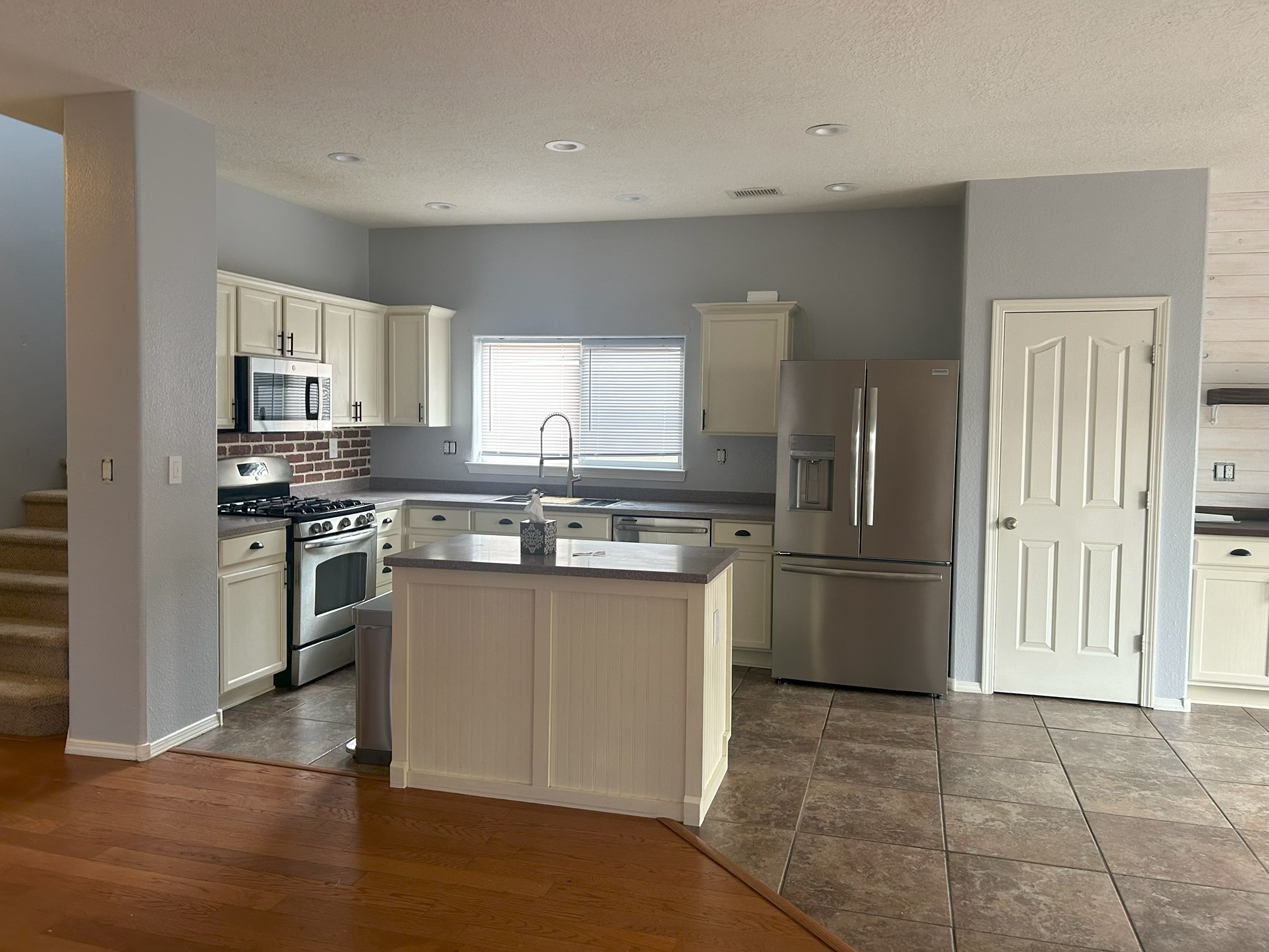 Residential House Painter | Chaparro's Painting, LLC's image