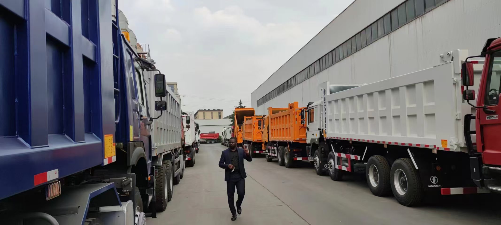 HeavyMatz Group: China's Heavy Machinery, Trucks & Vehicles's image