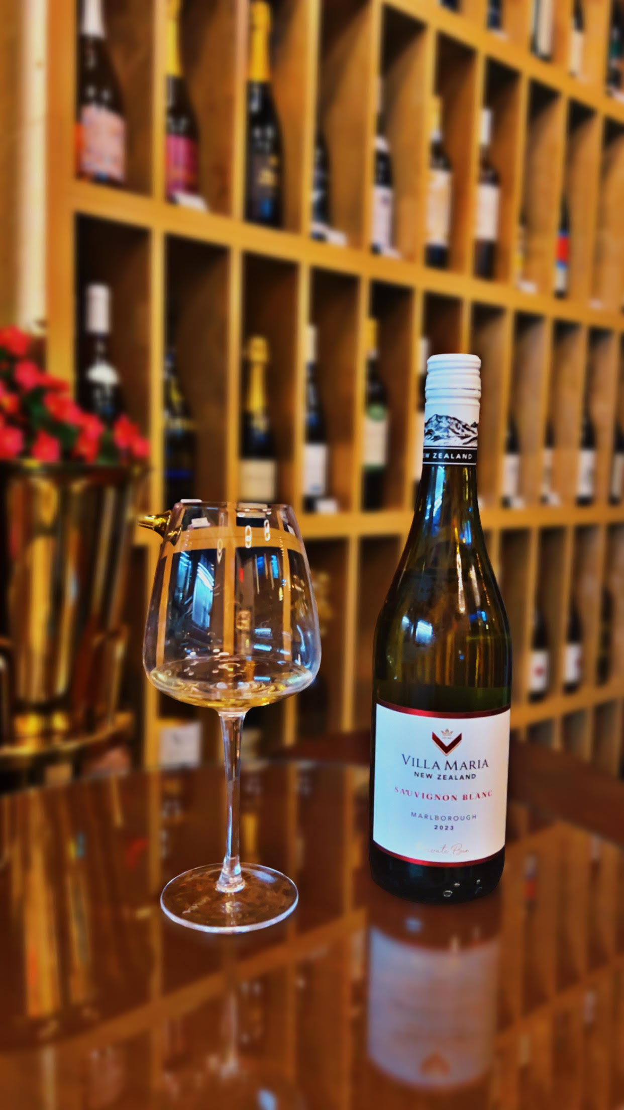 Vino del Mare Wine Bar & Lounge's image