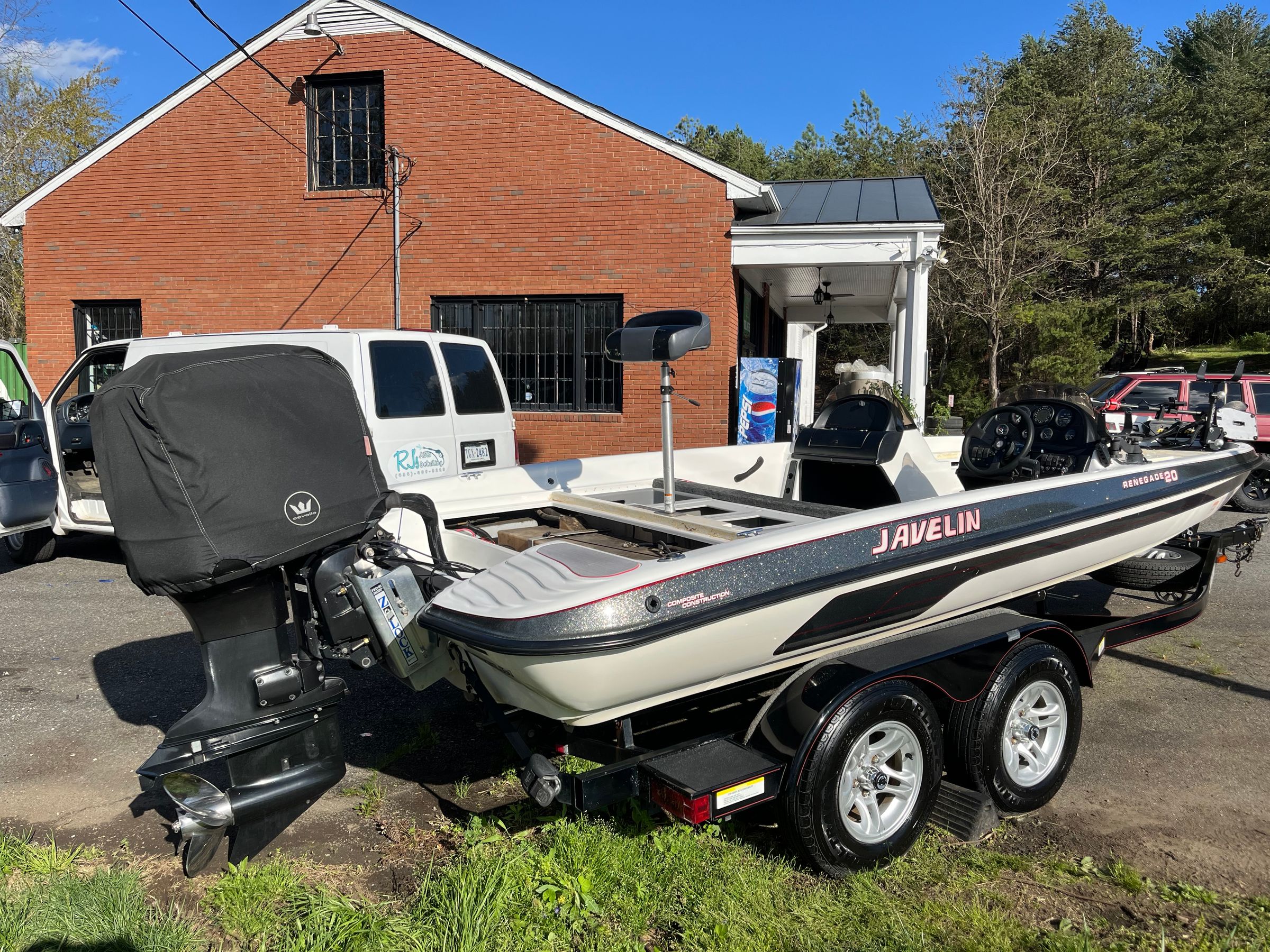 Mobile Detailing in Charlottesville - RJ's Auto Detailing's image