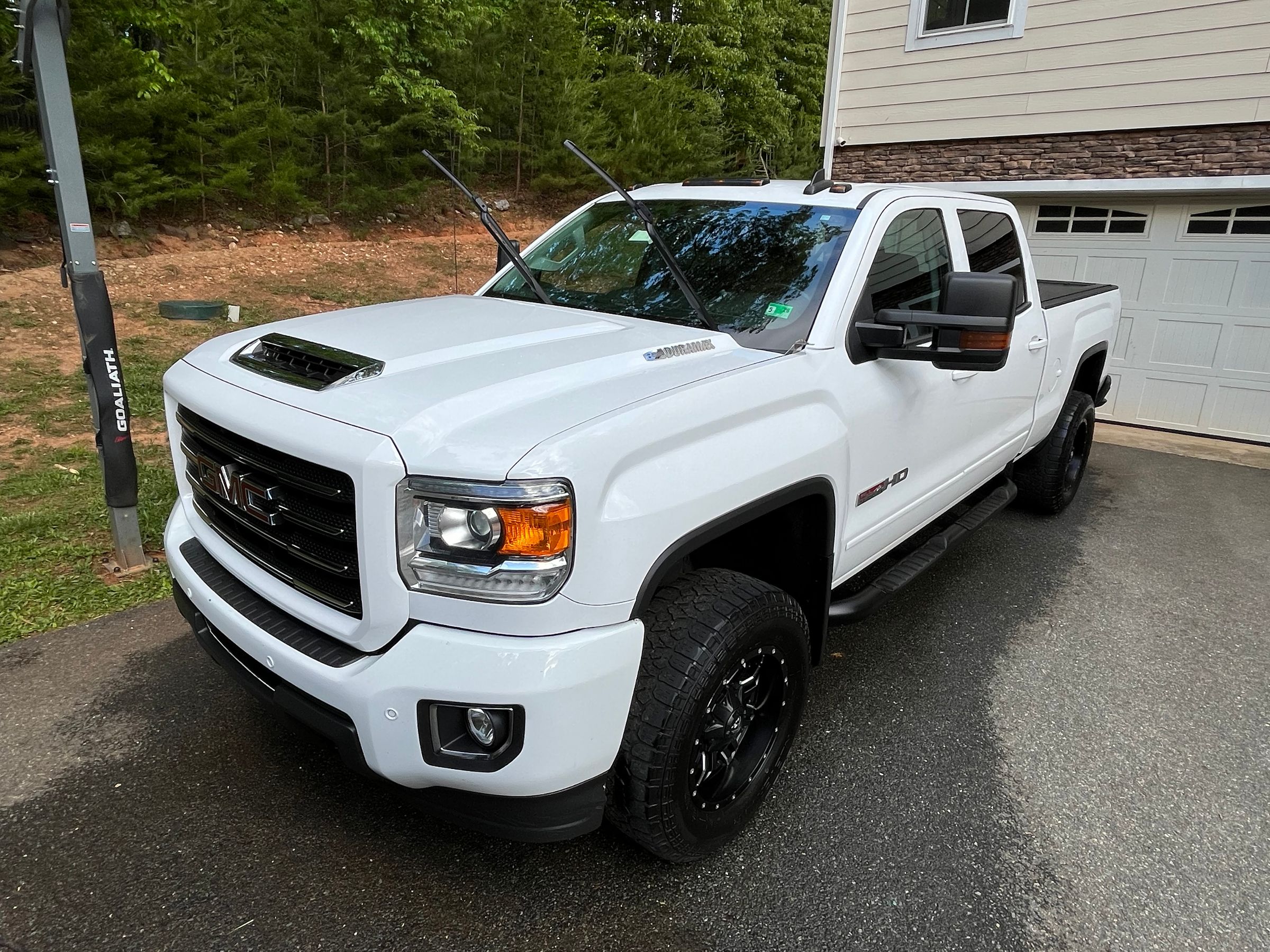 Mobile Detailing in Charlottesville - RJ's Auto Detailing's image