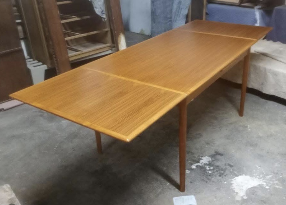 Furniture Finishing/Custom Finish Service | Los Angeles, CA's image