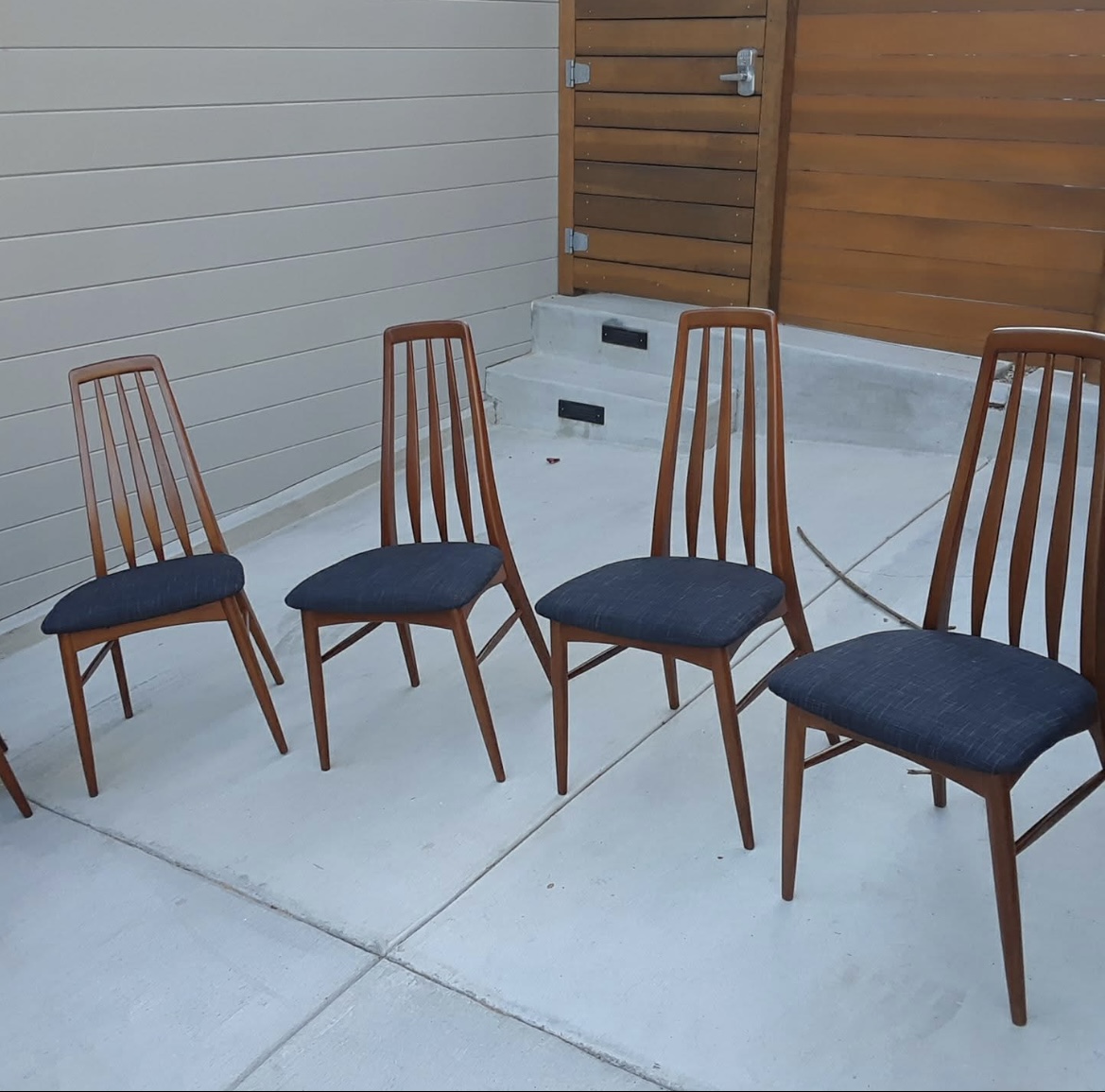 Furniture Finishing/Custom Finish Service | Los Angeles, CA's image