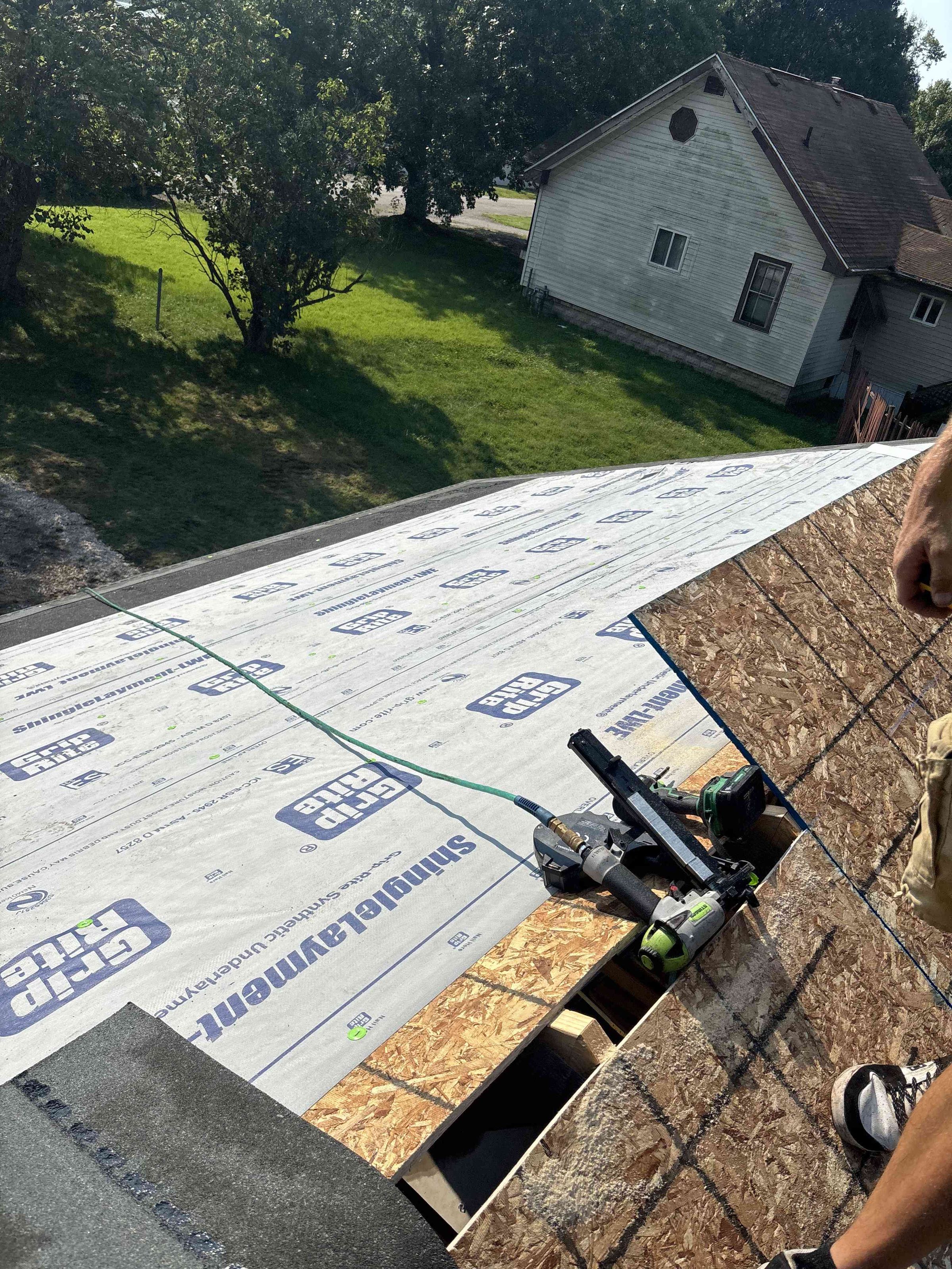 Roofing Wizardz LLC's image